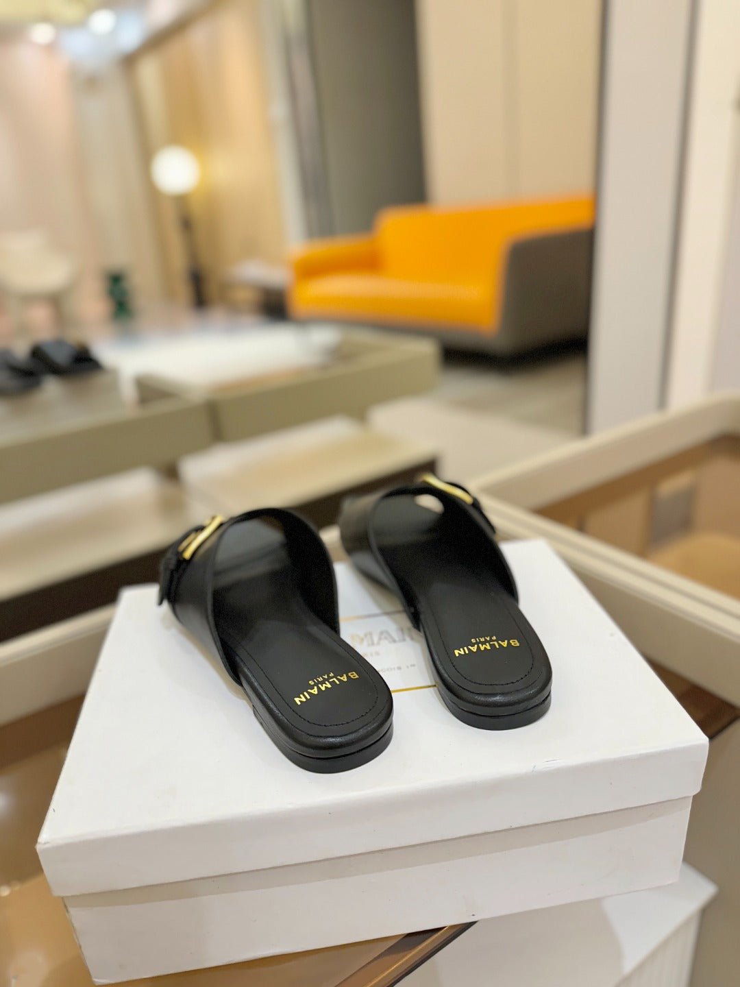 BALMAIN 26S SANDALS IN BLACK CALFSKIN
