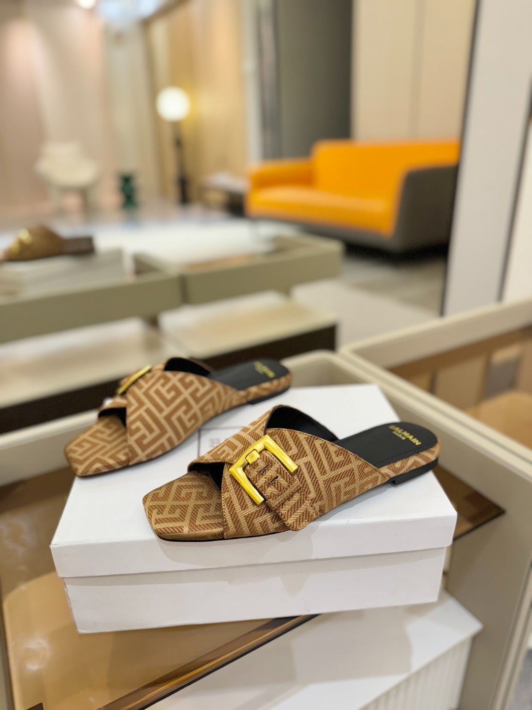 BALMAIN 26S SANDALS IN BROWN CANVAS