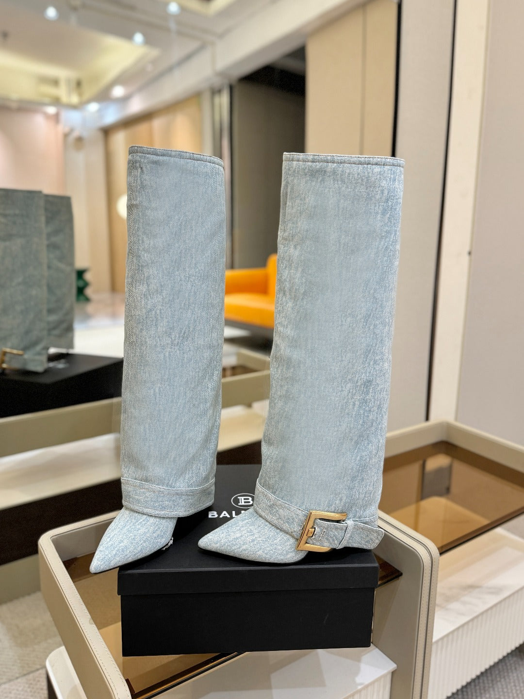 BALMAIN 26S KNEE-HIGH BOOTS 100 MM IN LIGHT BLUE DENIM