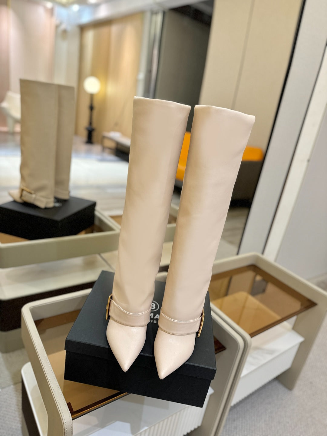BALMAIN 26S KNEE-HIGH BOOTS 100 MM IN LIGHT BEIGE CALFSKIN