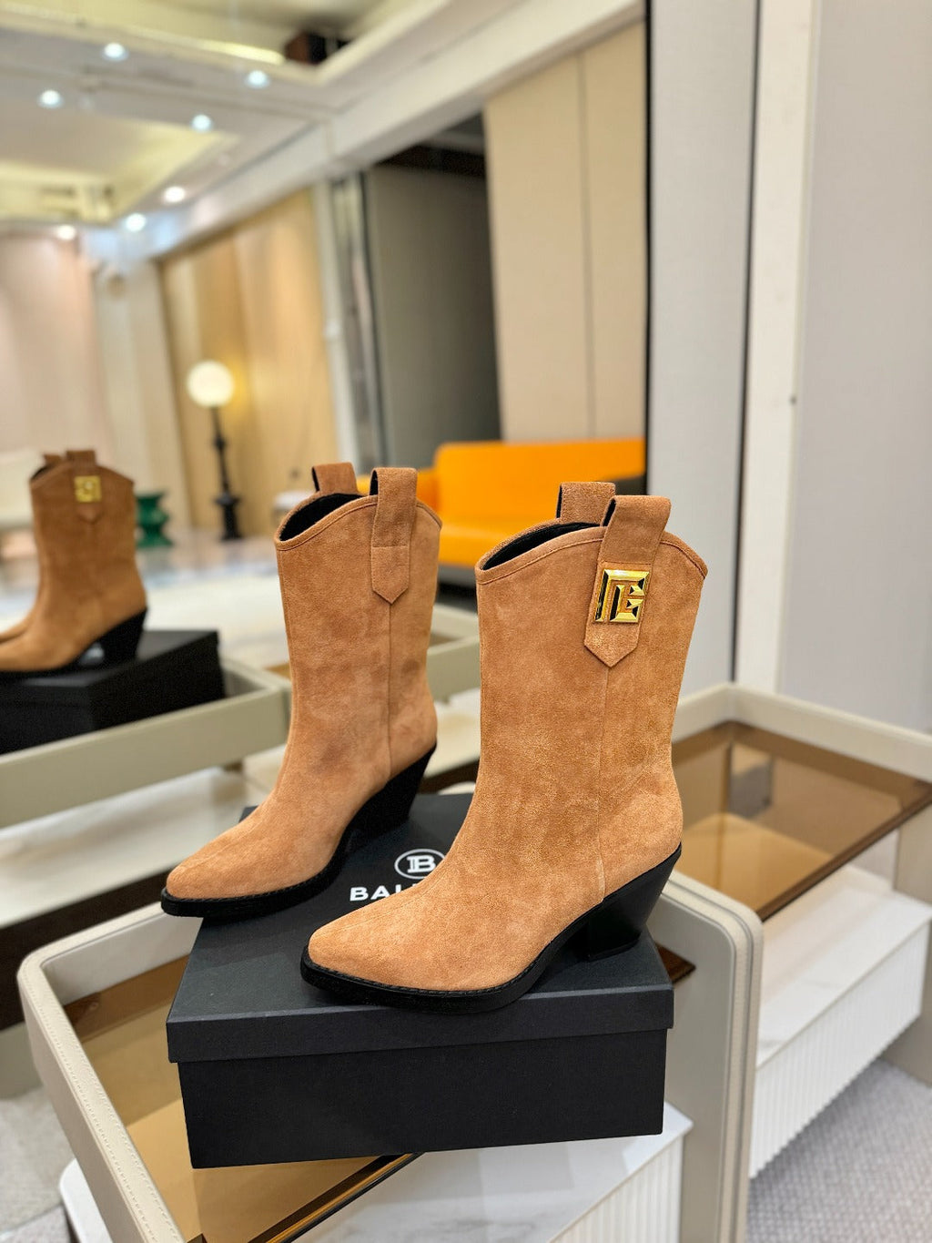 BALMAIN 26S COWBOY ANKLE BOOTS 65 MM IN BROWN SUEDE