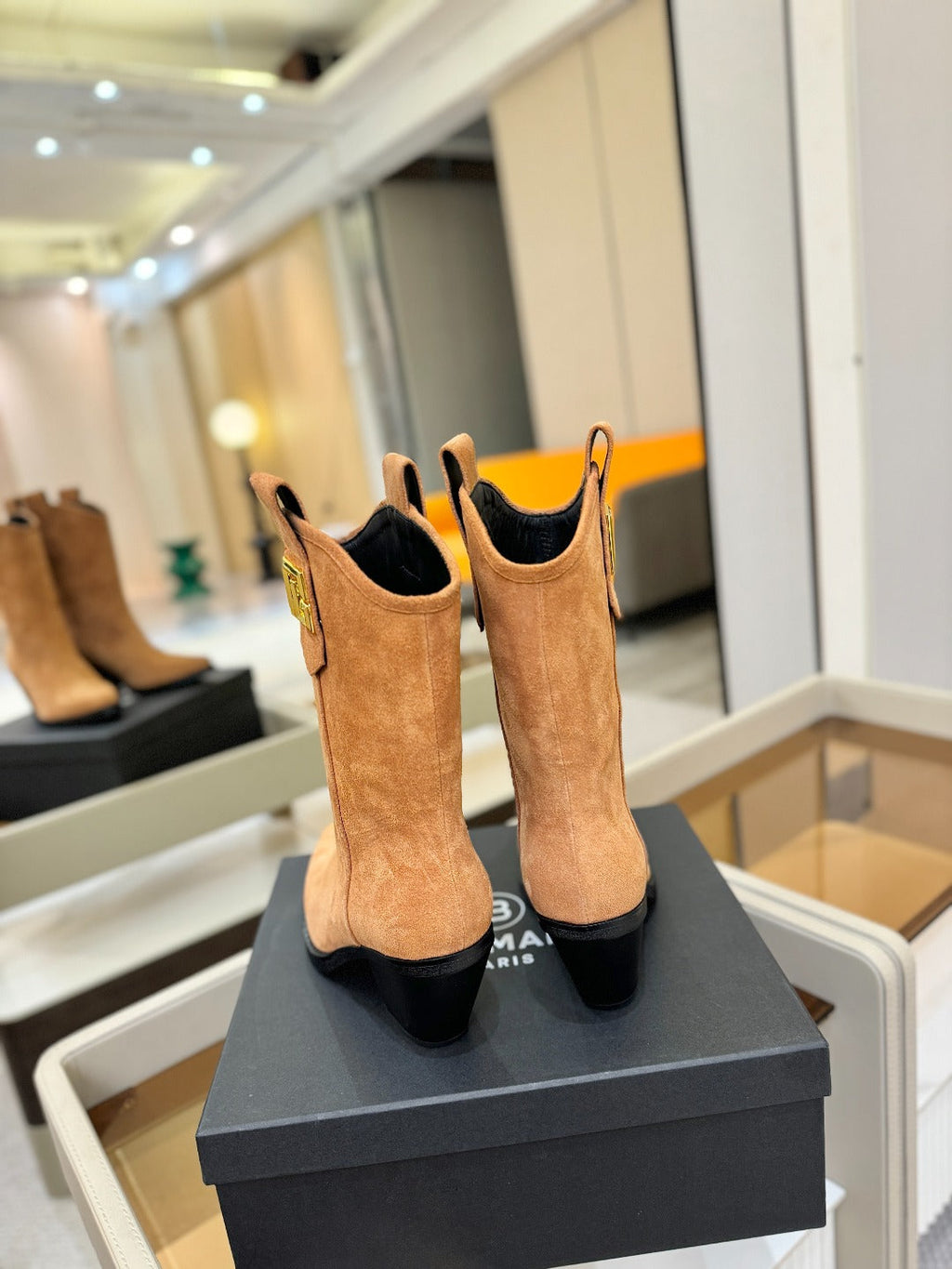 BALMAIN 26S COWBOY ANKLE BOOTS 65 MM IN BROWN SUEDE