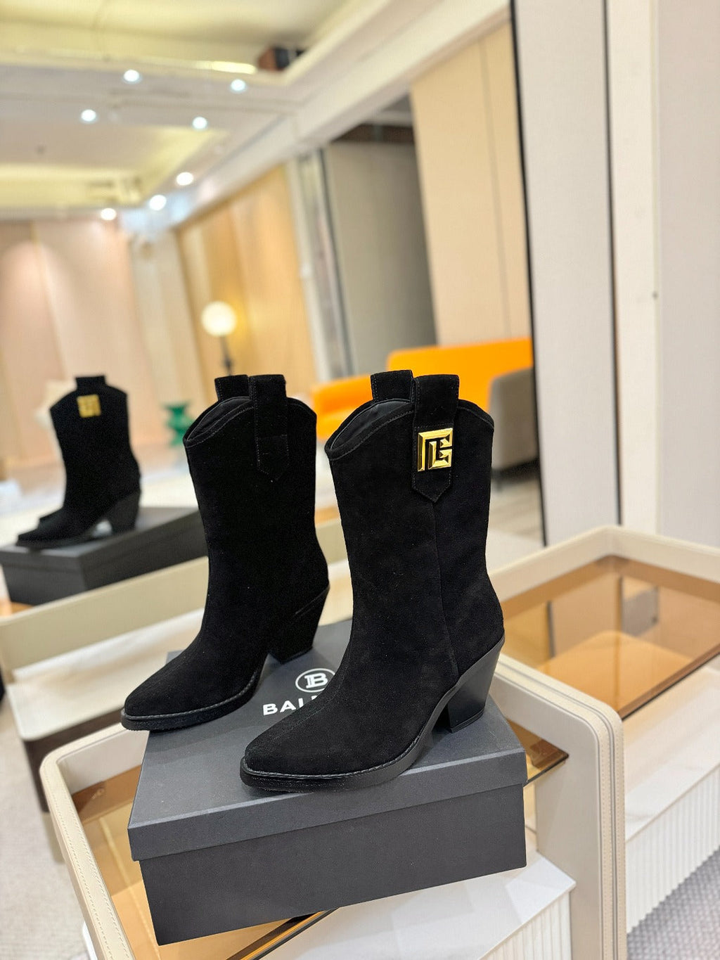 BALMAIN 26S COWBOY ANKLE BOOTS 65 MM IN BLACK SUEDE