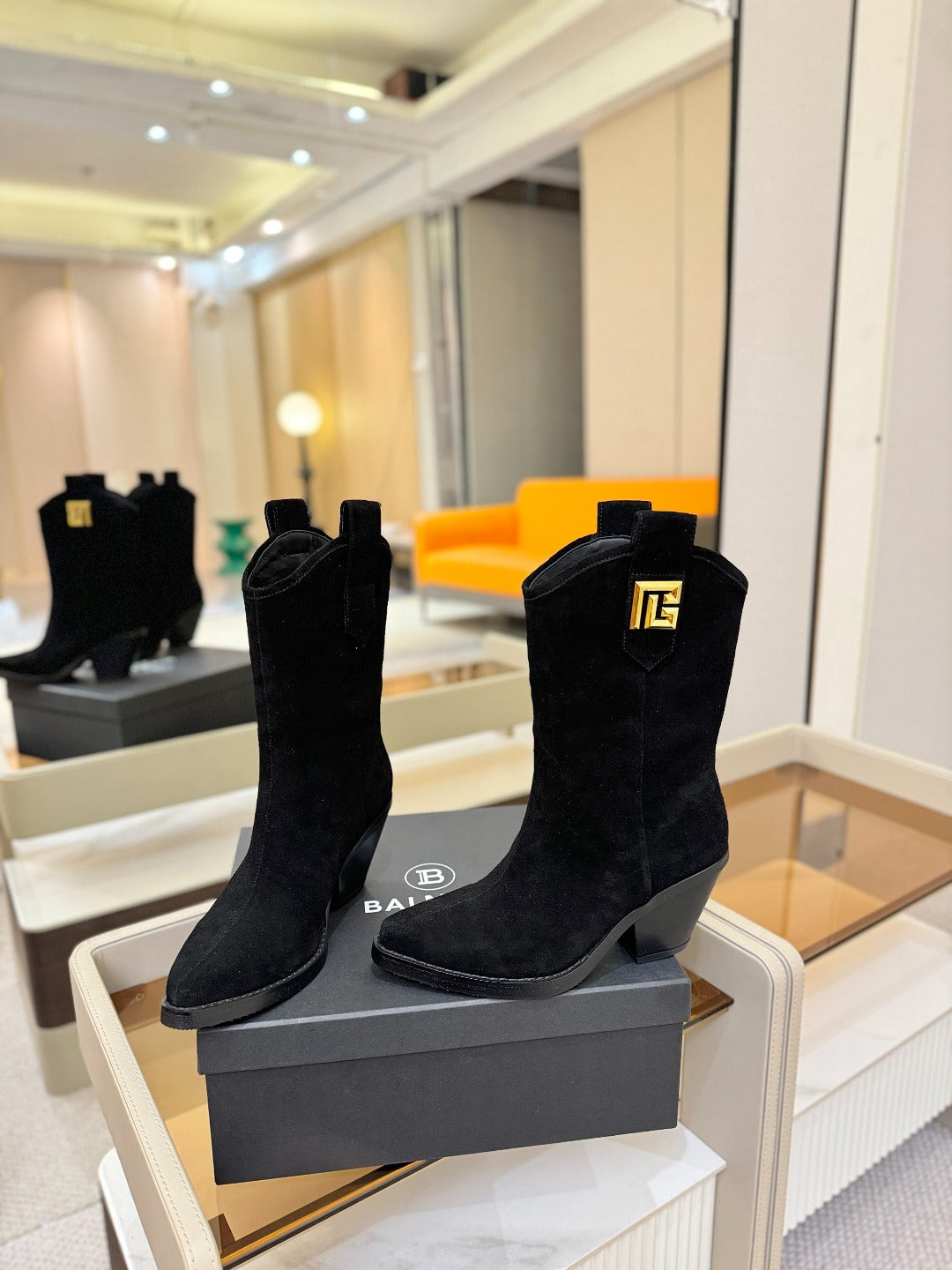 BALMAIN 26S COWBOY ANKLE BOOTS 65 MM IN BLACK SUEDE