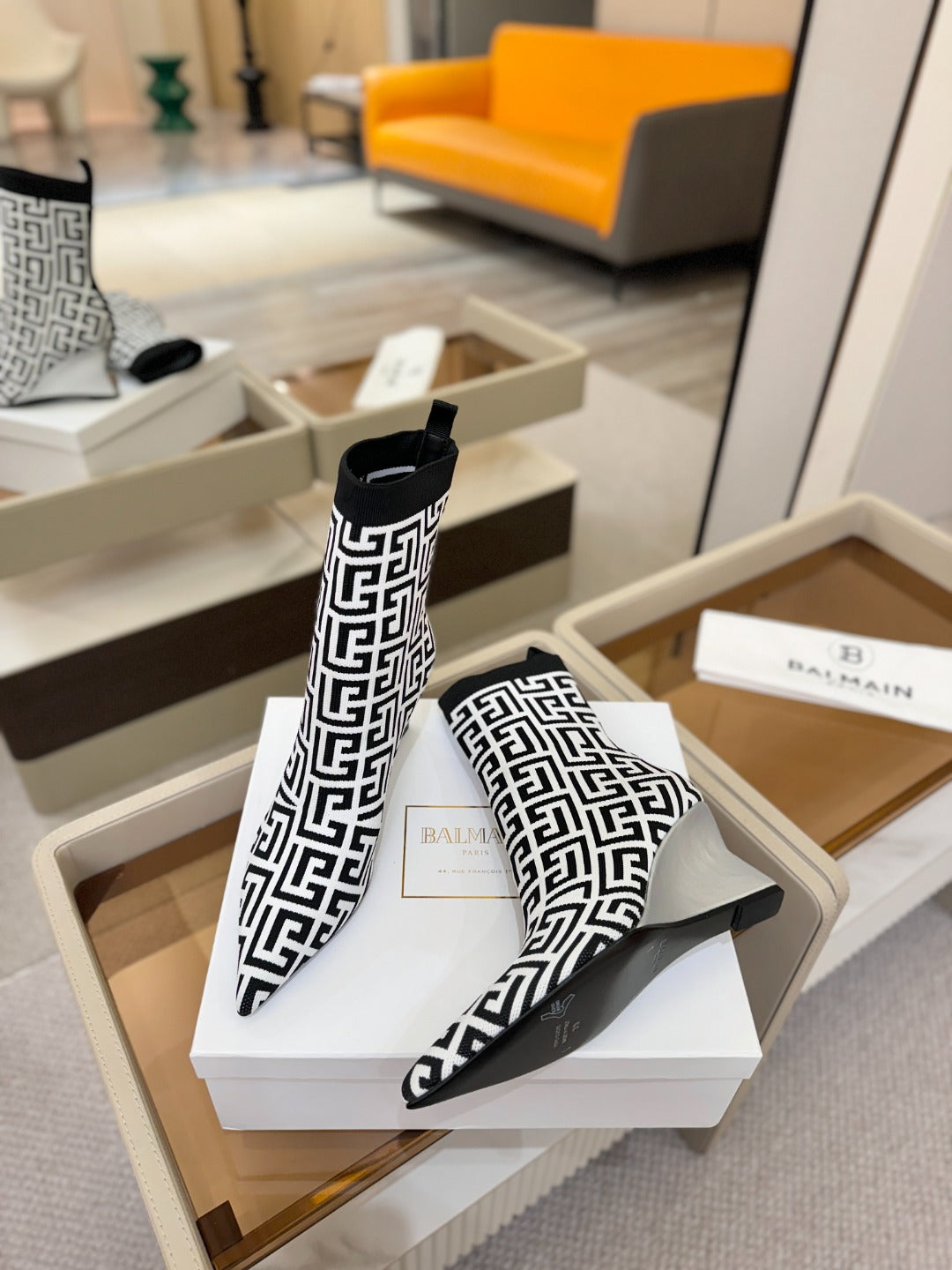 BALMAIN 26S BOOT 75 MM IN BLACK AND WHITE FLYKNIT
