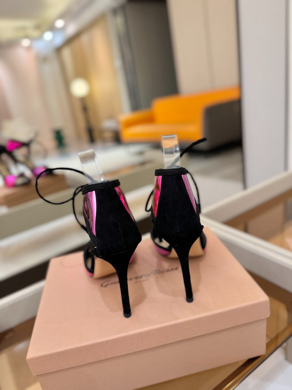 GIANVITO ROSSI 26S HEELS 105 MM IN BLACK SUEDE AND METALLIC PINK CALFSKIN