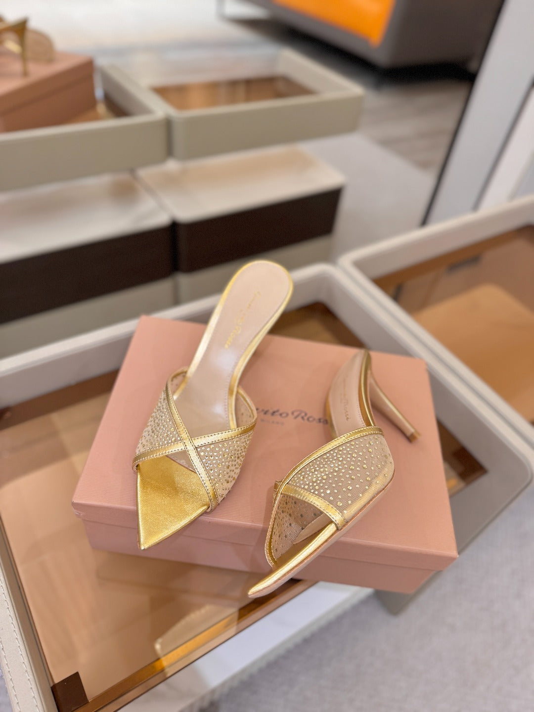 GIANVITO ROSSI 26S POINTED TOE HIGH HEELS 85 MM IN GOLD LAMBSKIN WITH RHINESTONE STRAP