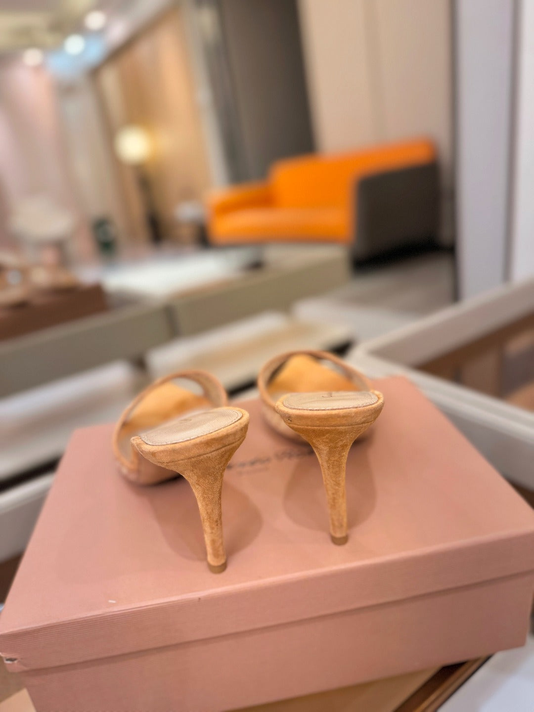 GIANVITO ROSSI 26S POINTED TOE HIGH HEELS 85 MM IN LIGHT ORANGE SUEDE WITH RHINESTONE STRAP