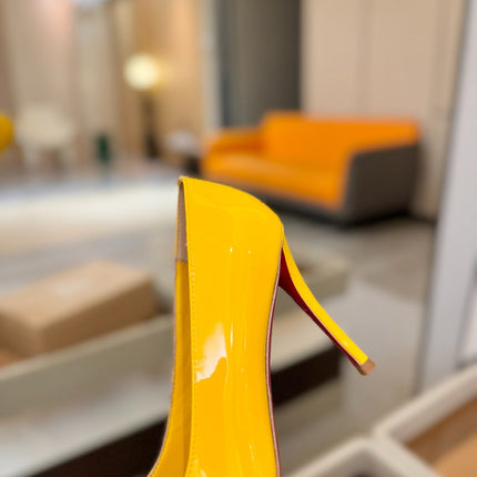 CHRISTIAN LOUBOUTIN 26S POINTED-TOE PUMPS 105 MM IN DARK YELLOW PATENT CALFSKIN