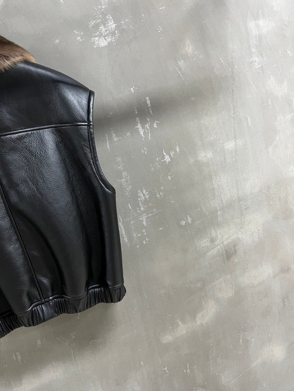 YSL 25S LEATHER VEST STYLE 144