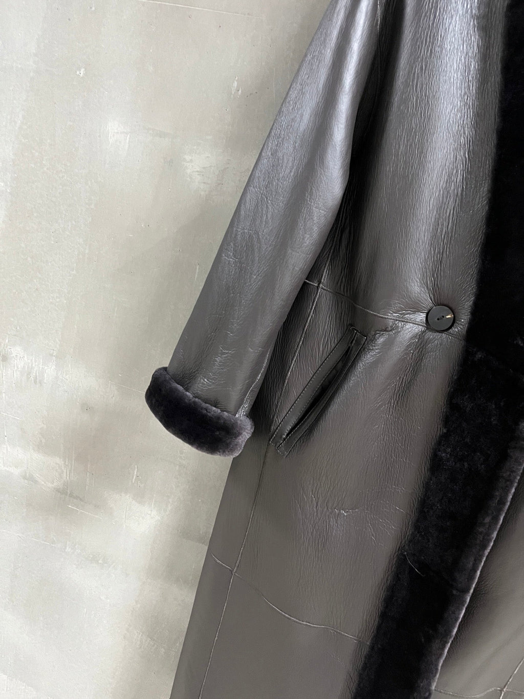 MIUMIU LEATHER JACKET STYLE 546