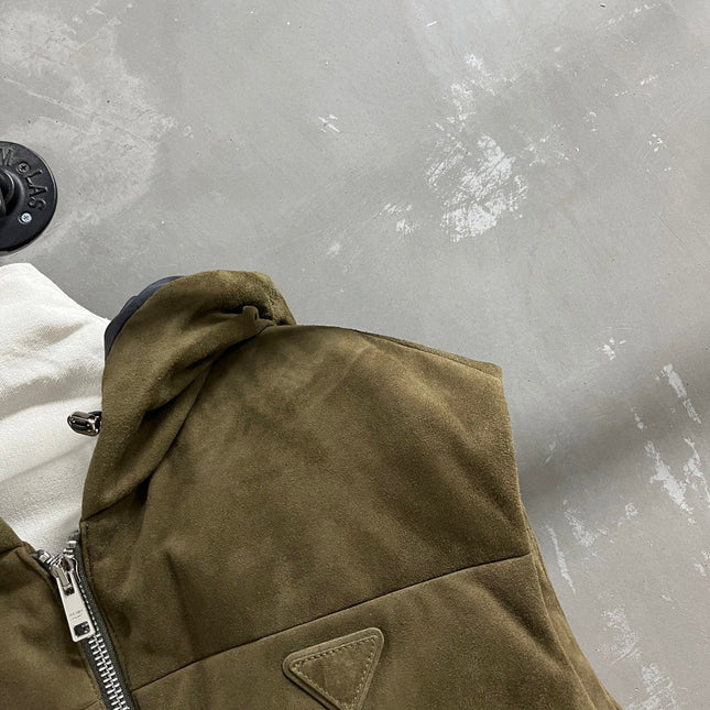 PRADA 25S SUEDE DOWN VEST 386