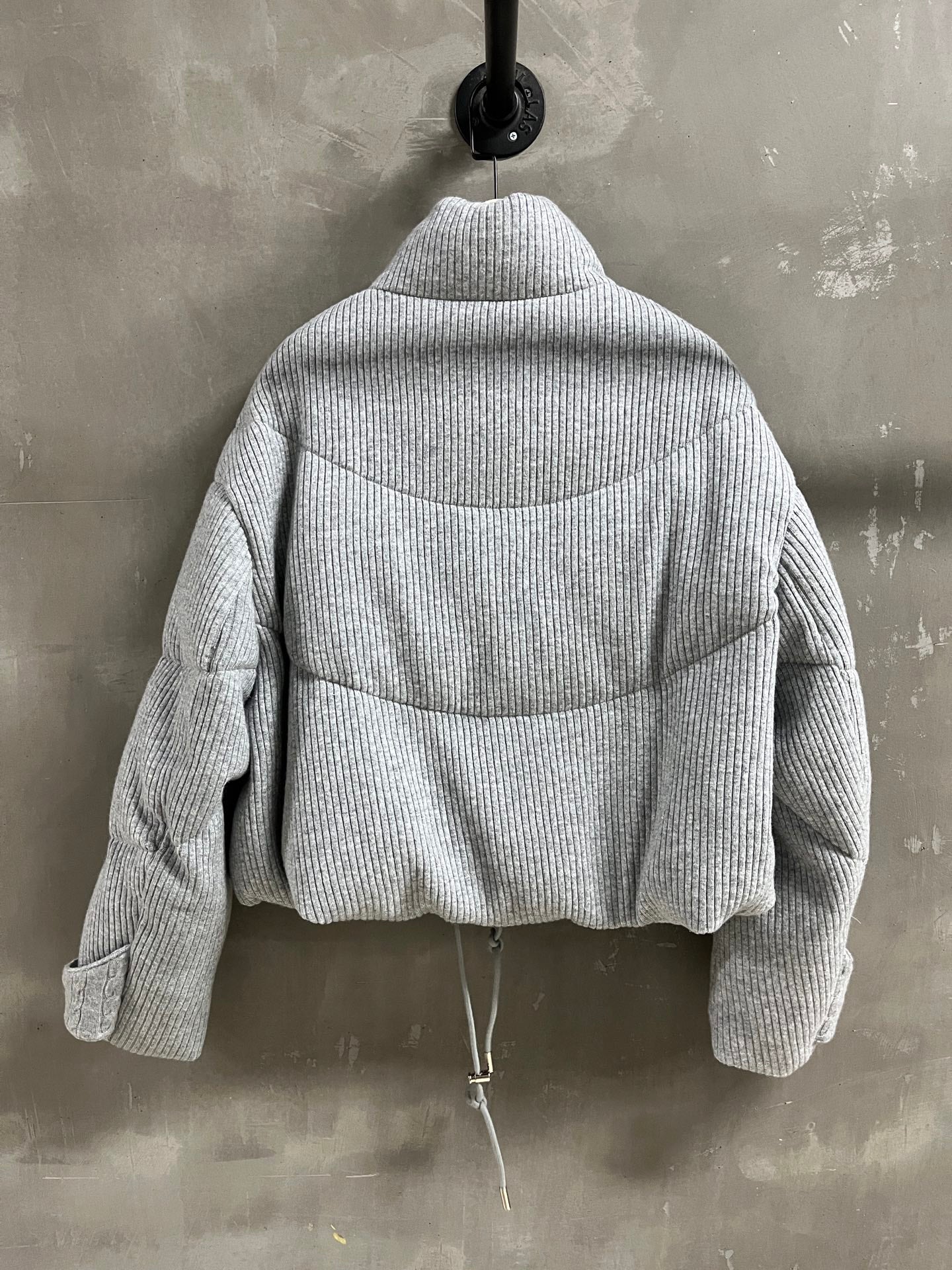 MIUMIU DOWN JACKET STYLE 692