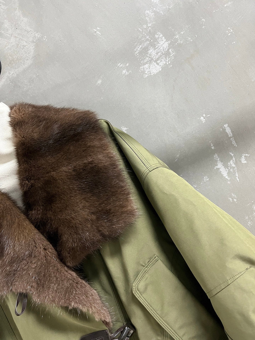 MIUMIU DOWN JACKET STYLE 688