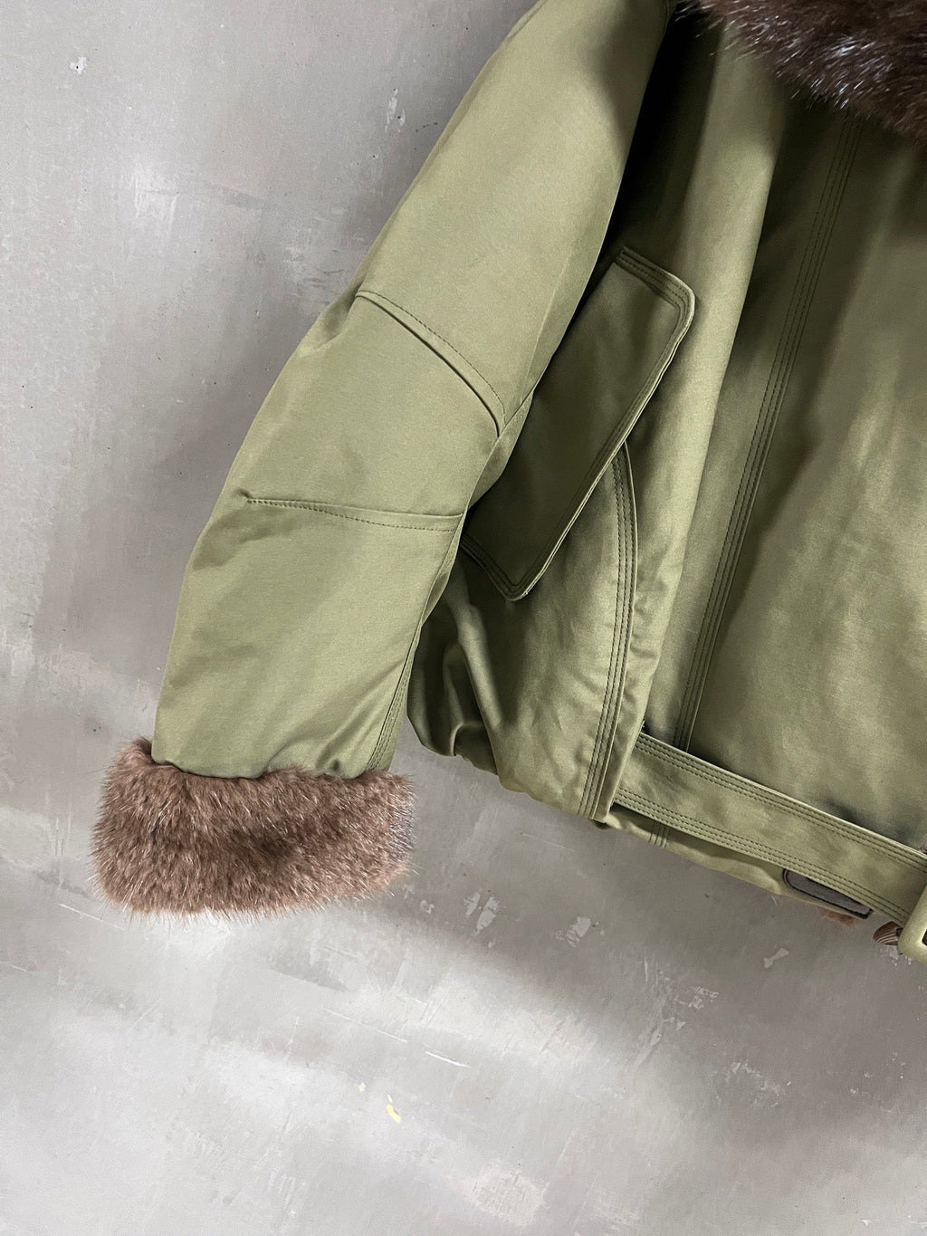MIUMIU DOWN JACKET STYLE 688