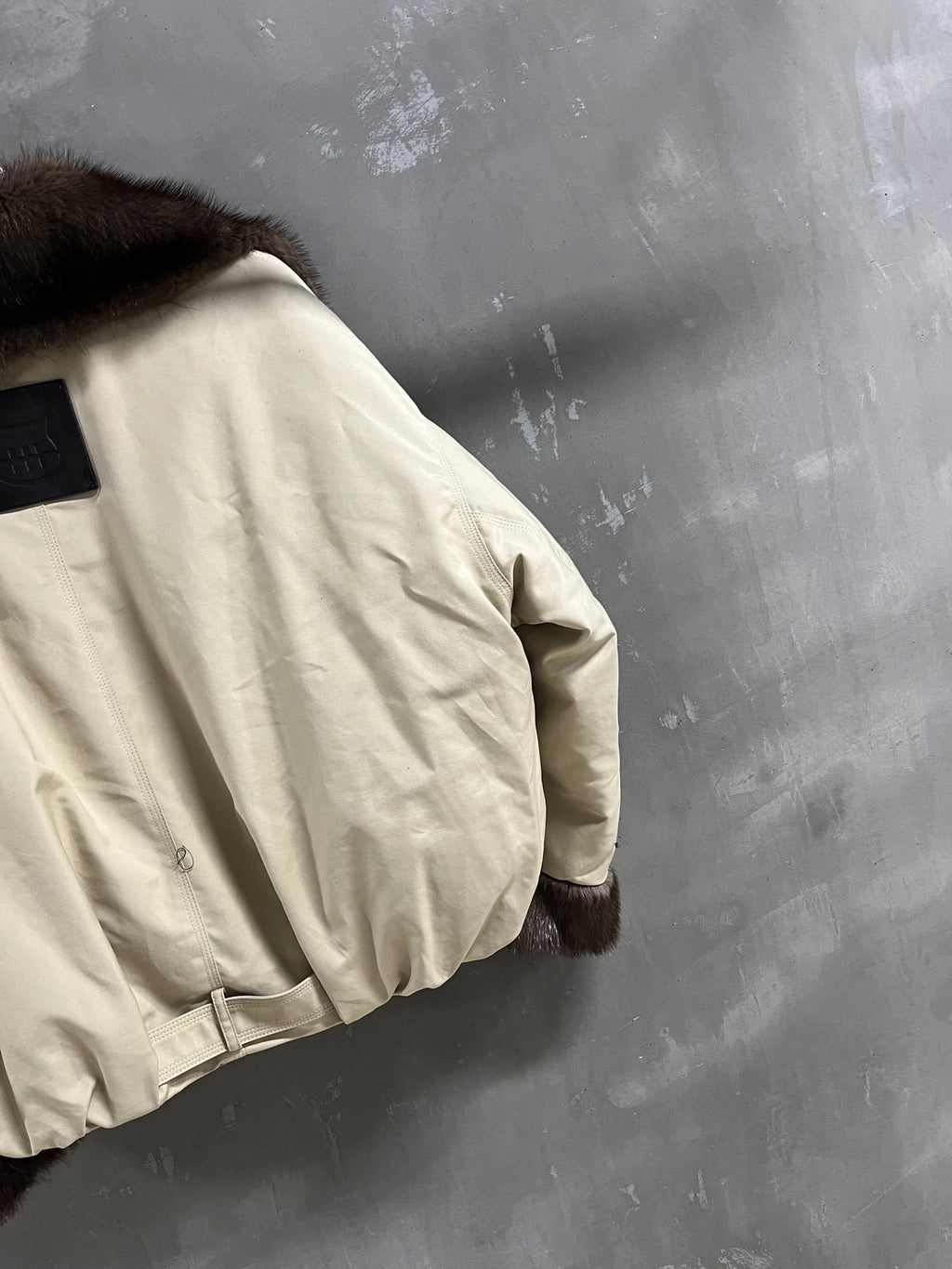 MIUMIU DOWN JACKET STYLE 687