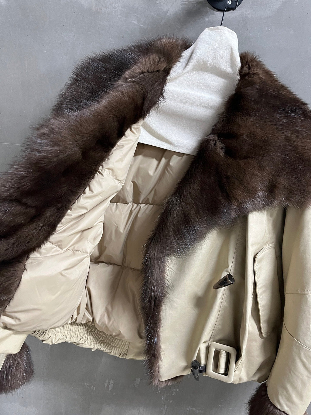 MIUMIU DOWN JACKET STYLE 687
