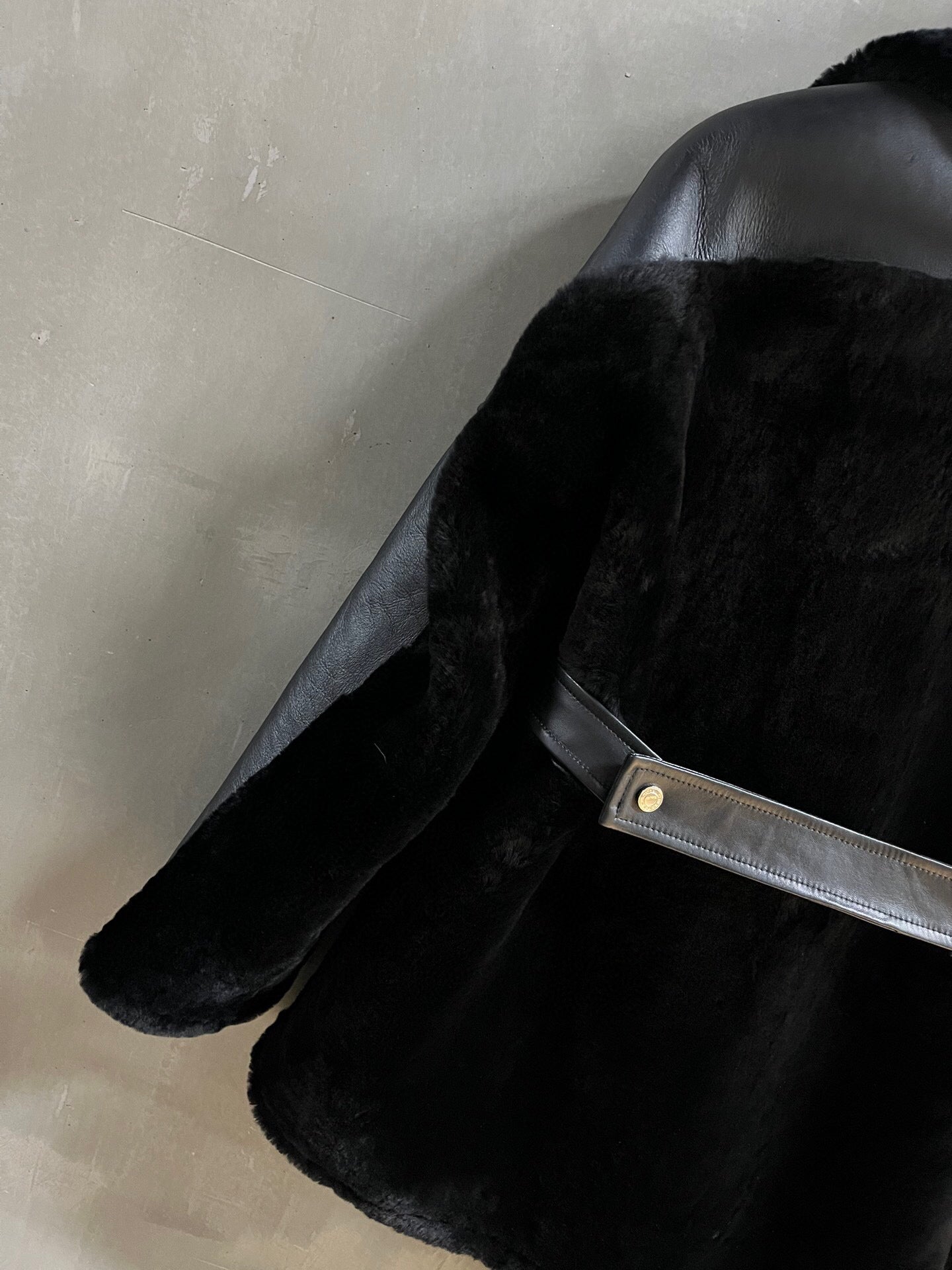 HERMES 25S SHEARLING JACKET 348
