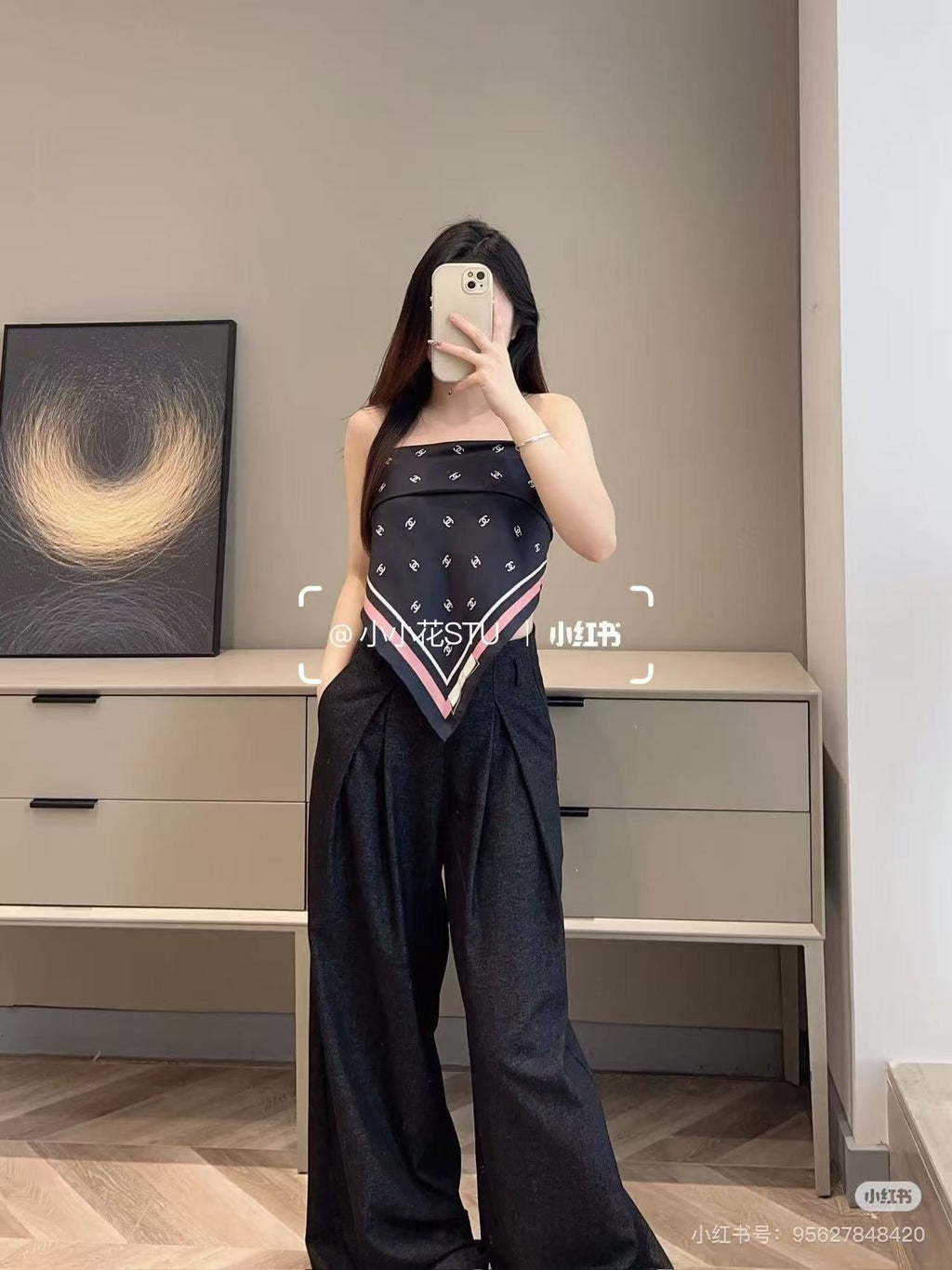 CHANEL 25S SCARF 90 IN SILK 730537
