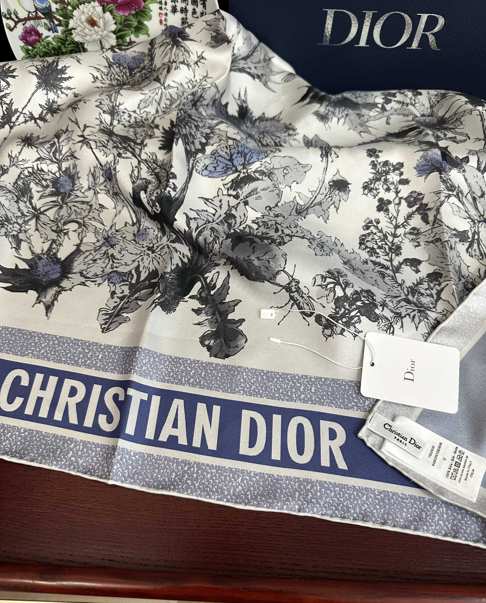 DIOR 26S SCARF 90CM IN SILK 304189