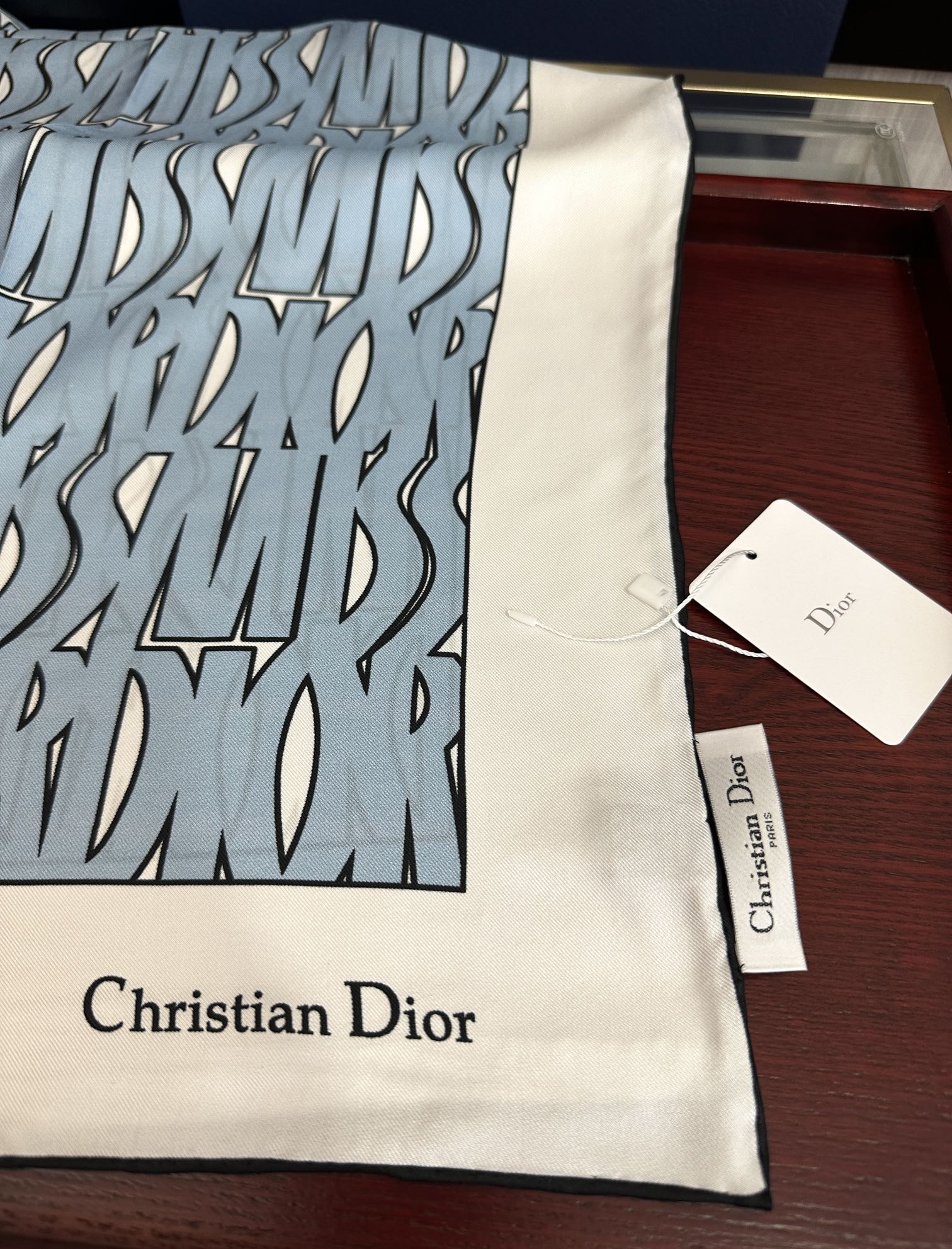 DIOR 26S SCARF 90CM IN SILK 307333