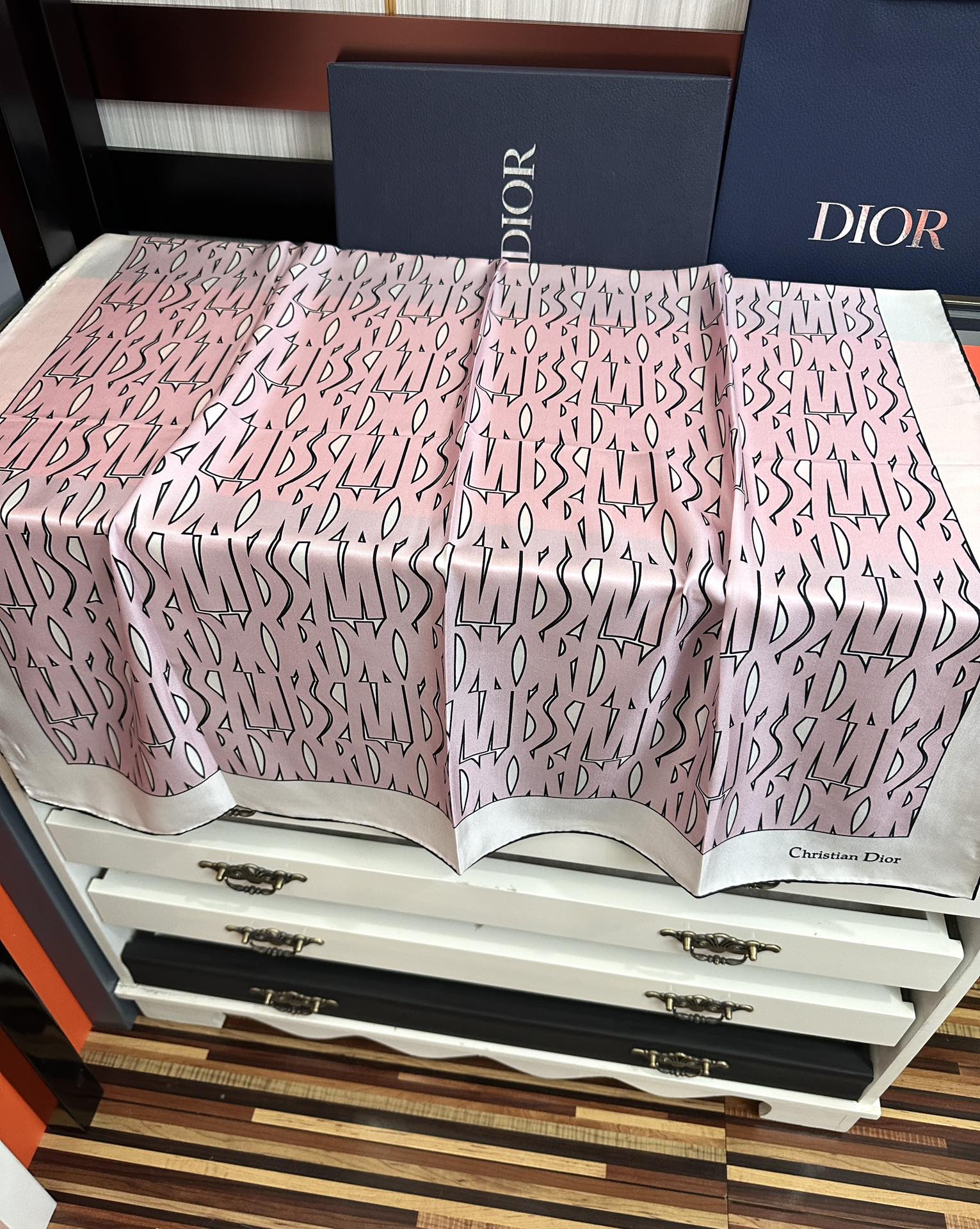 DIOR 26S SCARF 90CM IN SILK 307334