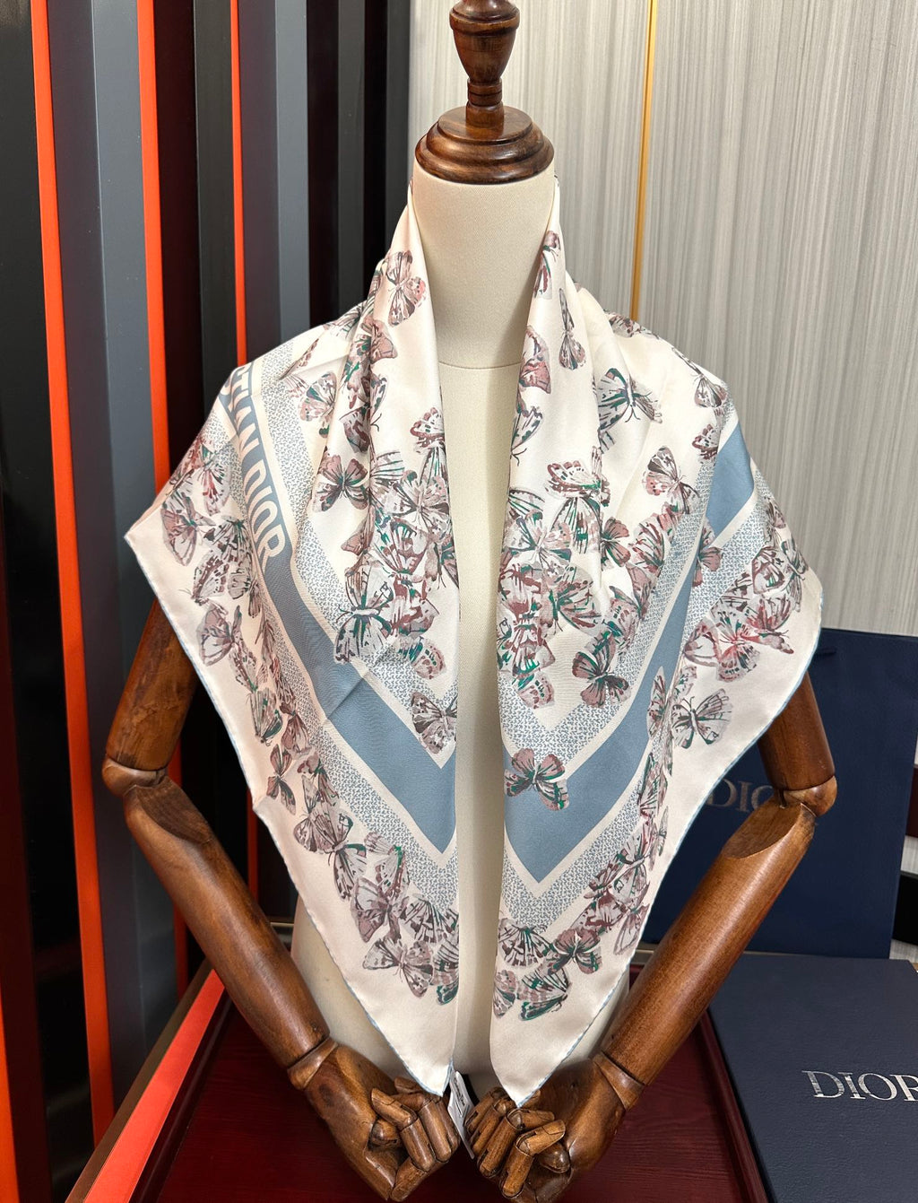 DIOR 26S SCARF 90CM IN SILK 295706