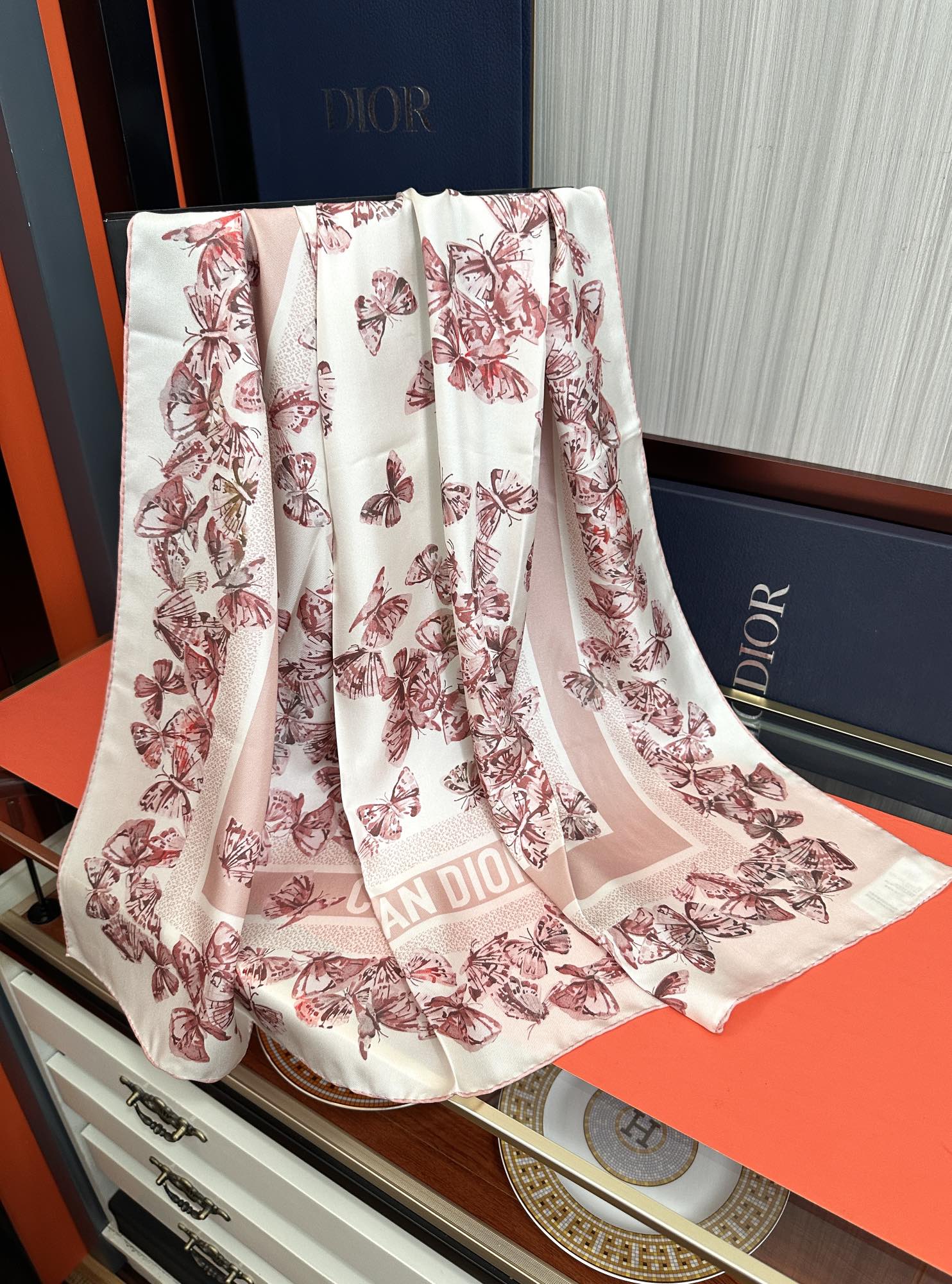DIOR 26S SCARF 90CM IN SILK 295707