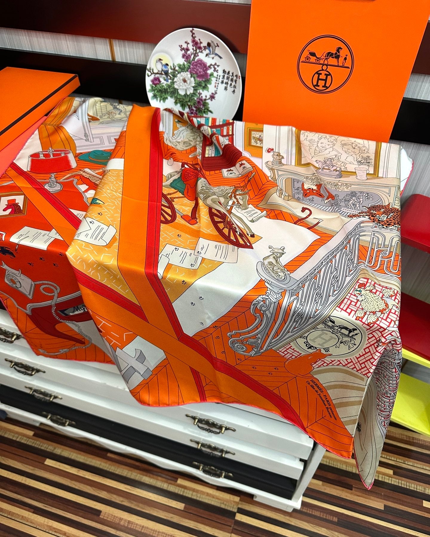 HERMES 26S SCARF 90 IN SILK 303324