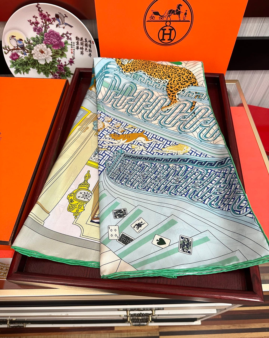 HERMES 26S SCARF 90 IN SILK 303325