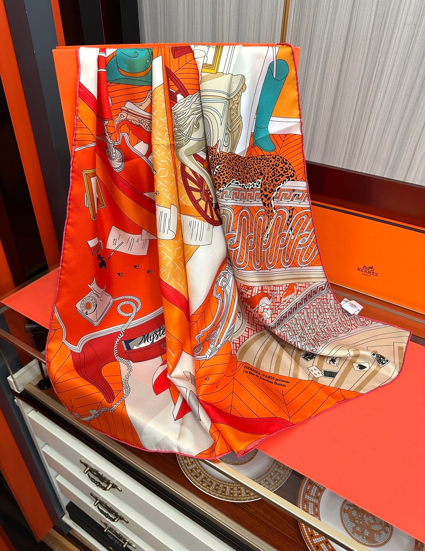 HERMES 26S SCARF 90 IN SILK 303324