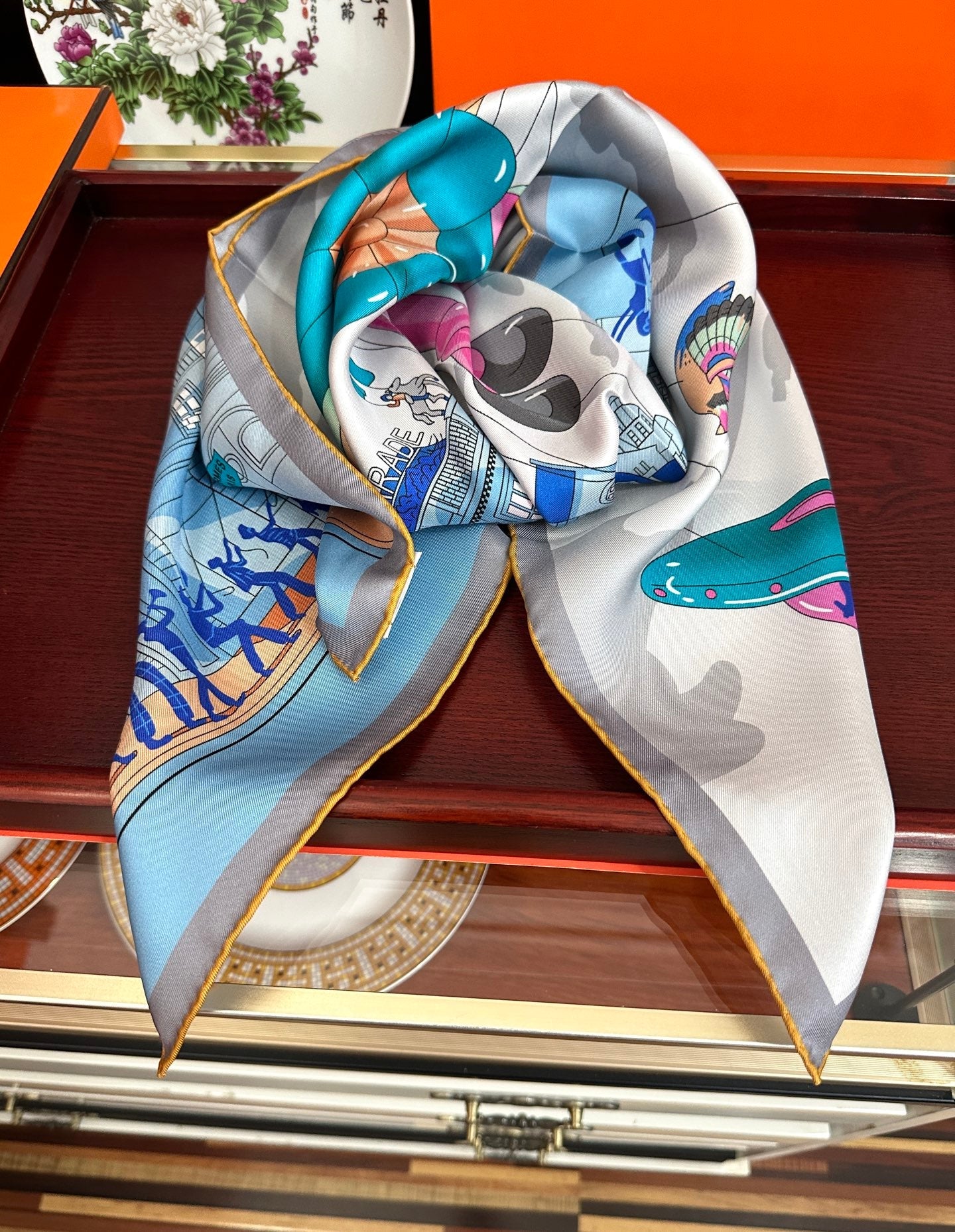 HERMES 26S PRINTED SQUARE SCARF 90 IN SILK 307340