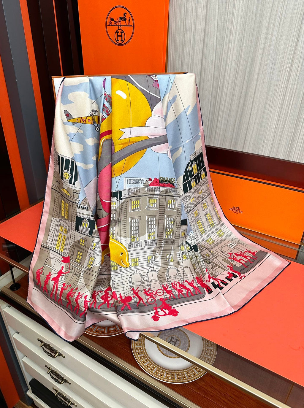 HERMES 26S PRINTED SQUARE SCARF 90 IN SILK 307341