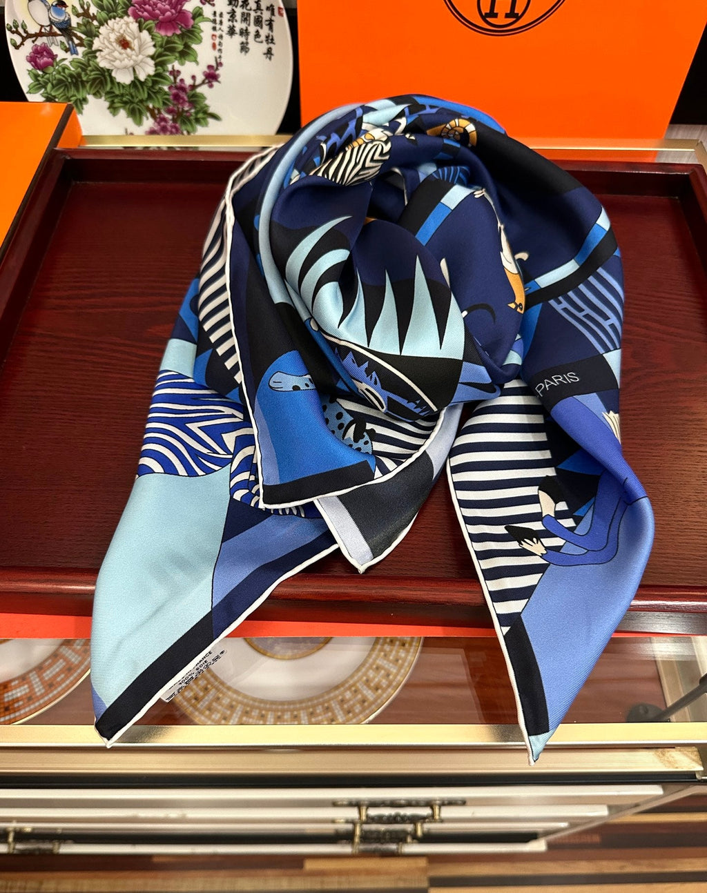 HERMES 26S SCARF 90 IN SILK 303330