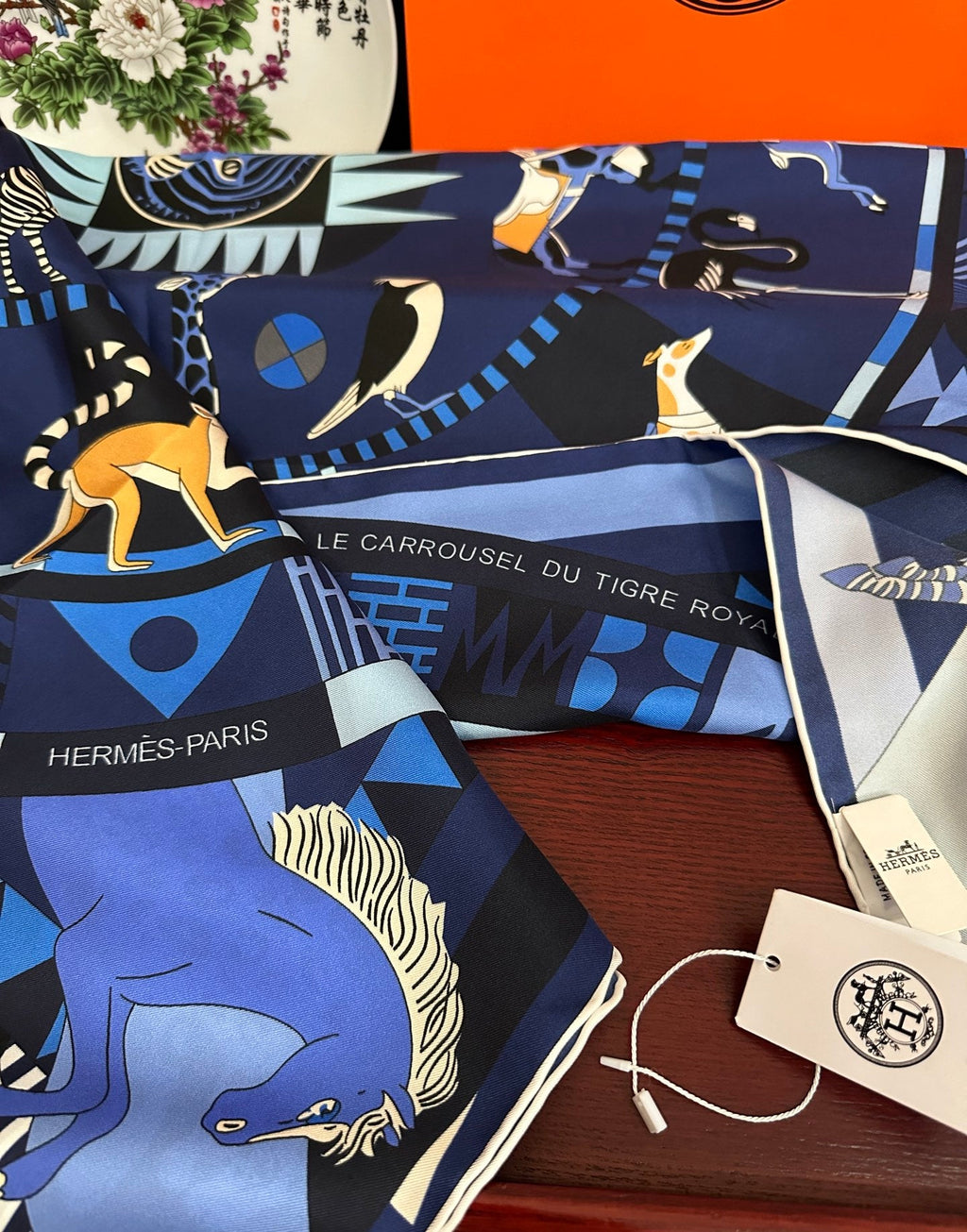 HERMES 26S SCARF 90 IN SILK 303330