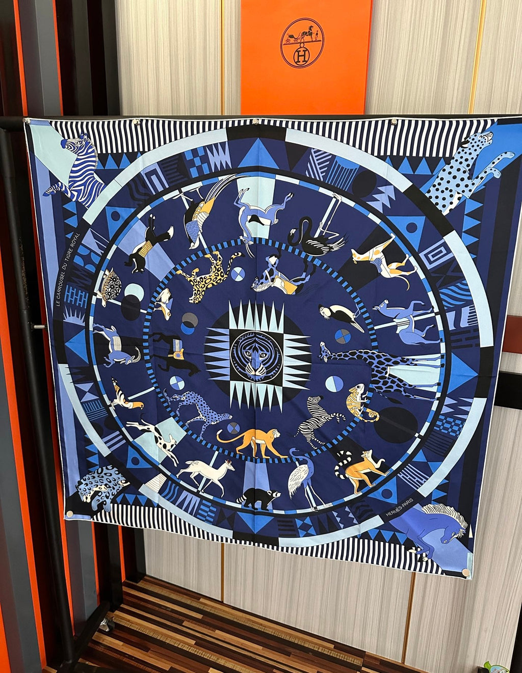 HERMES 26S SCARF 90 IN SILK 303330