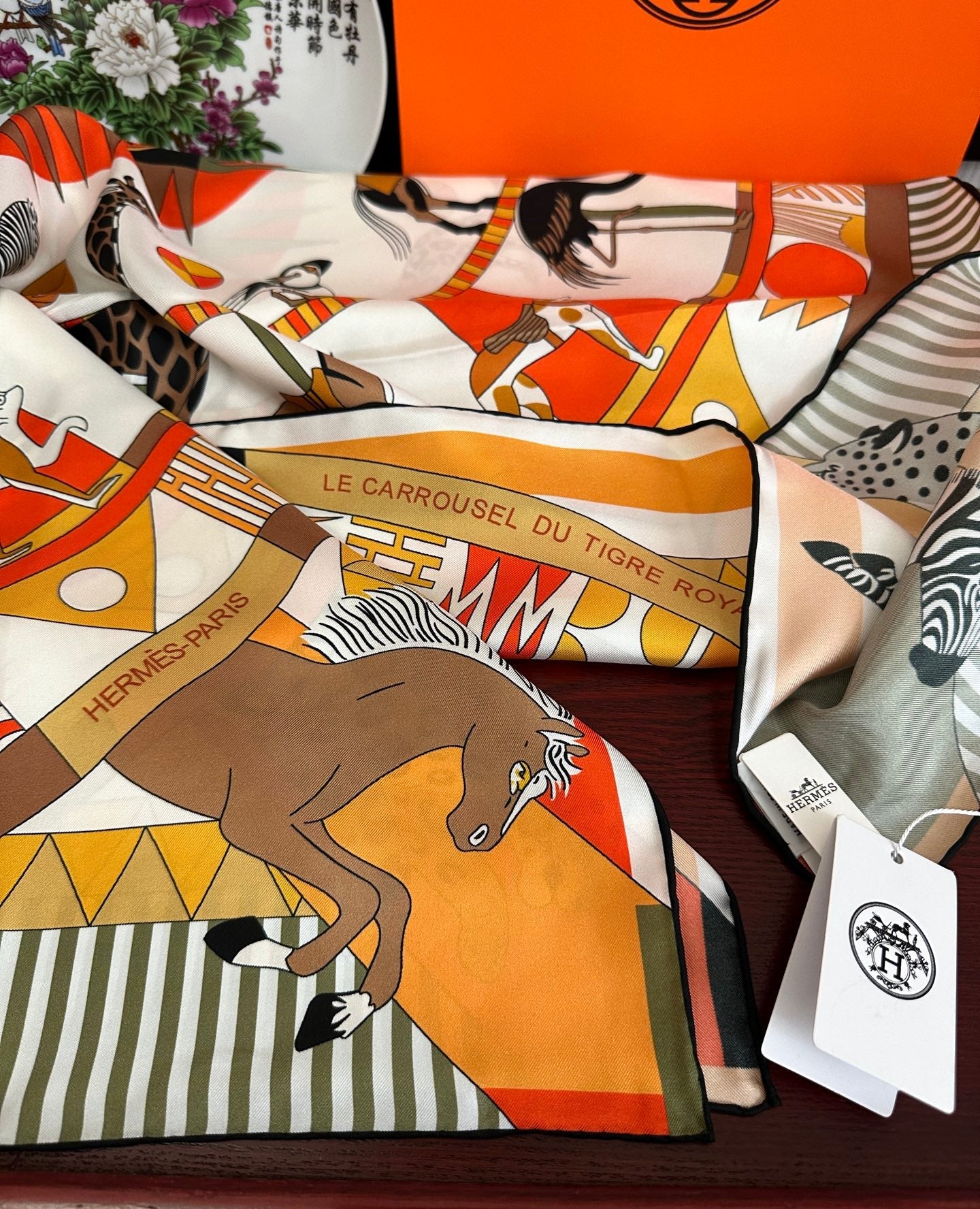 HERMES 26S SCARF 90 IN SILK 303331