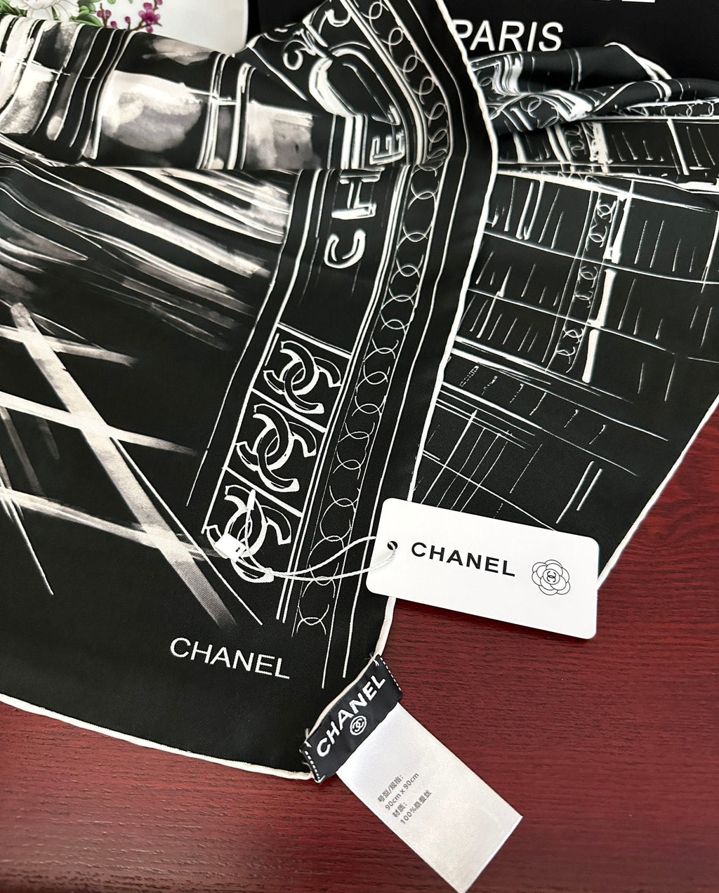 CHANEL 26S SCARF 90 IN SILK 309999
