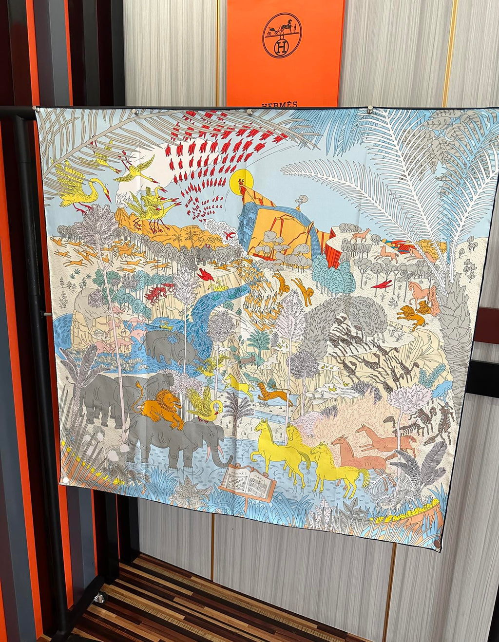 HERMES 26S SCARF 90 IN SILK 304199