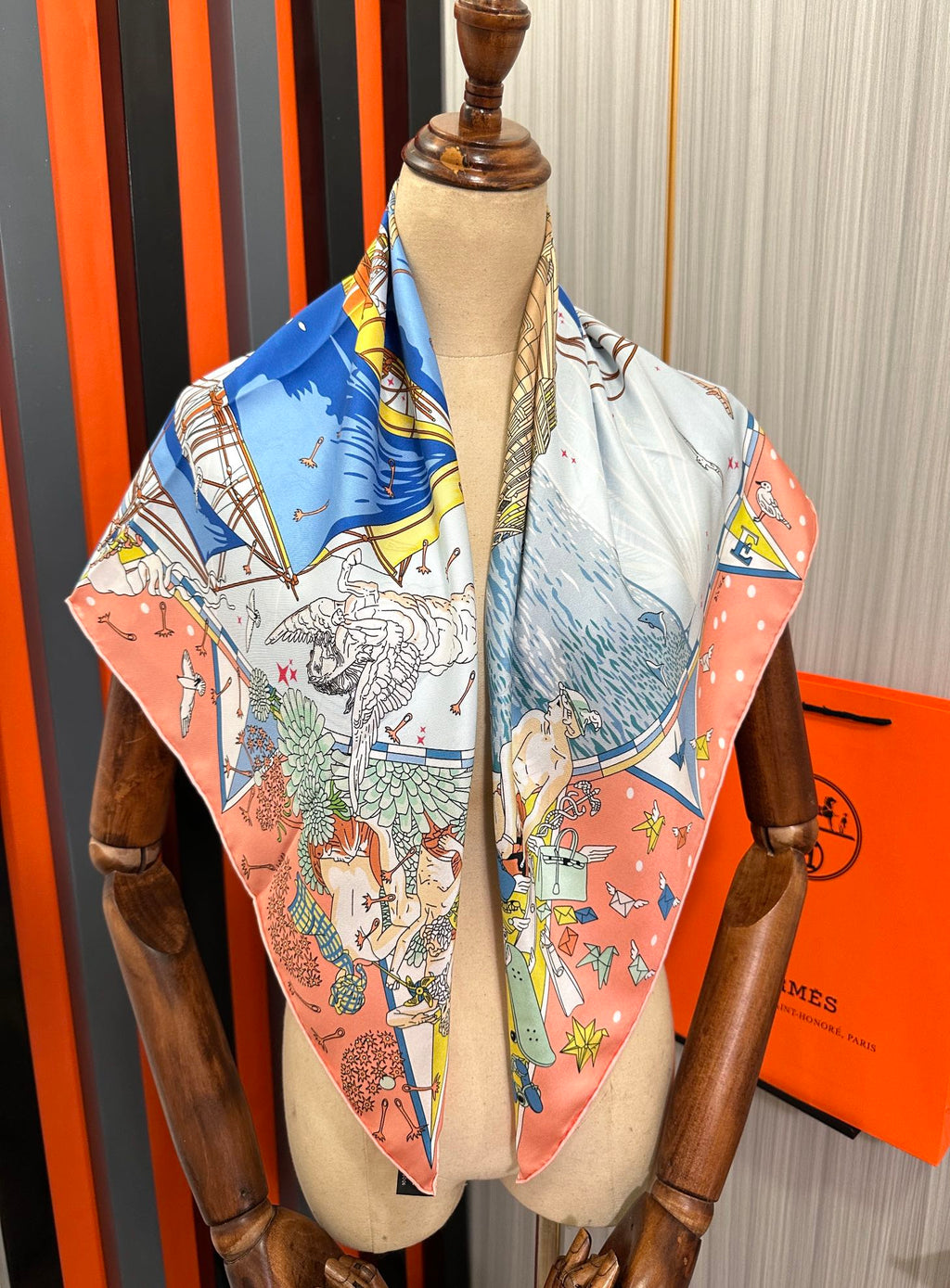 HERMES 26S PRINTED SQUARE SCARF 90 IN SILK 312024