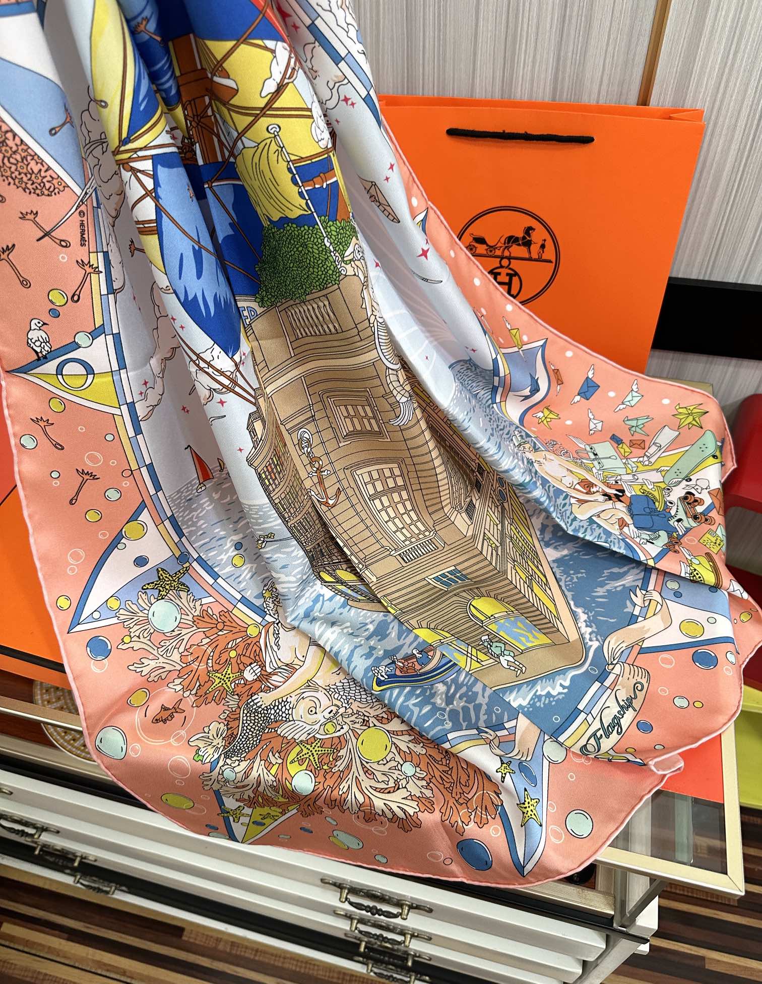 HERMES 26S PRINTED SQUARE SCARF 90 IN SILK 312024