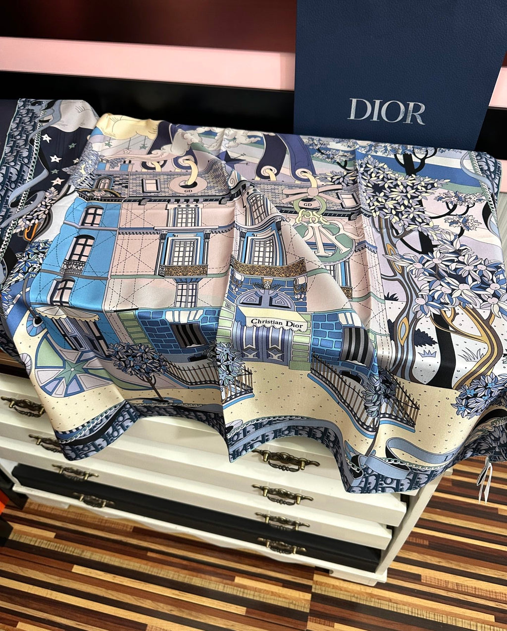 DIOR 26S  SCARF 90CM IN SILK 313459