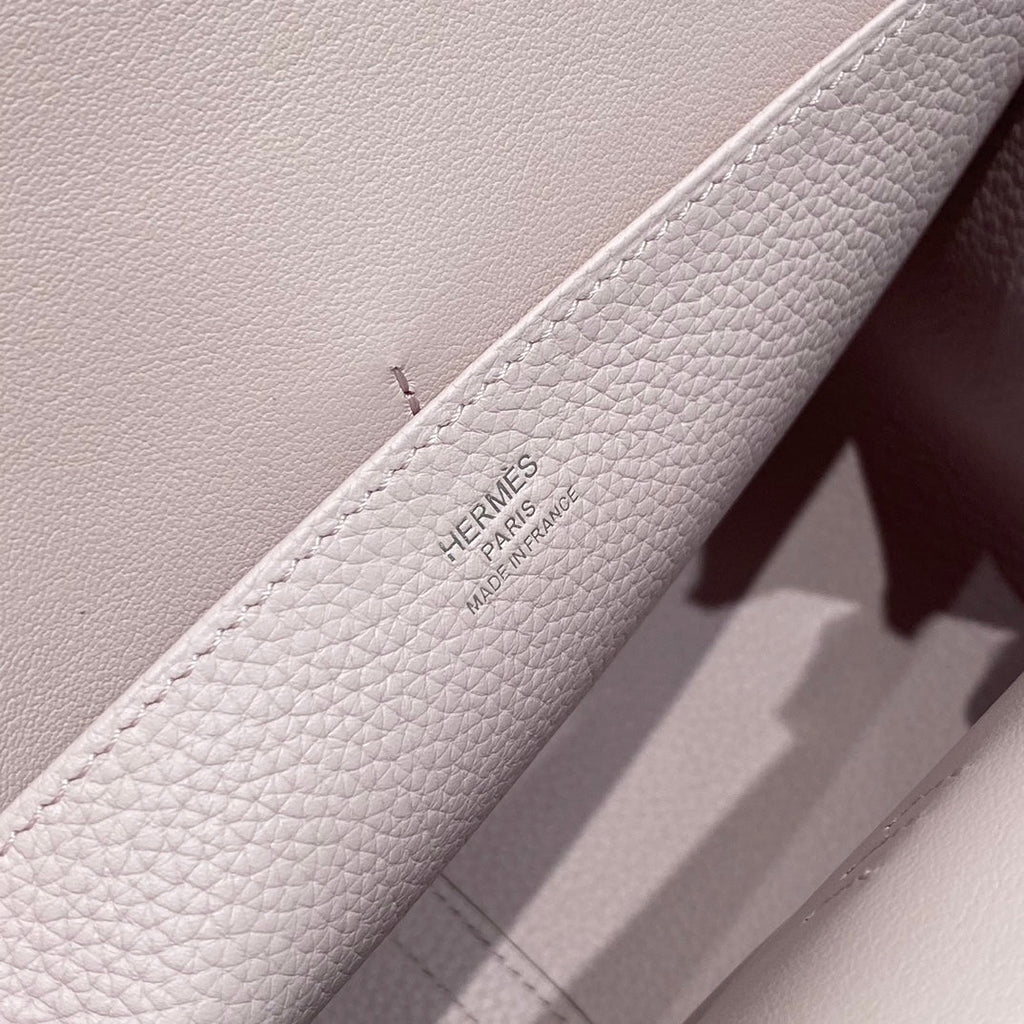 HALZAN 25 HANDLE BAG IN BABY PINK GRAINED CALFSKIN