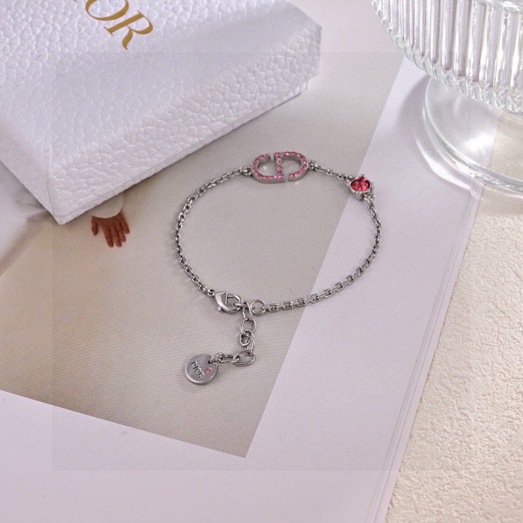 CD 26S PAVE LOGO RED CRYSTAL BRACELET IN SILVER TONE METAL 631790