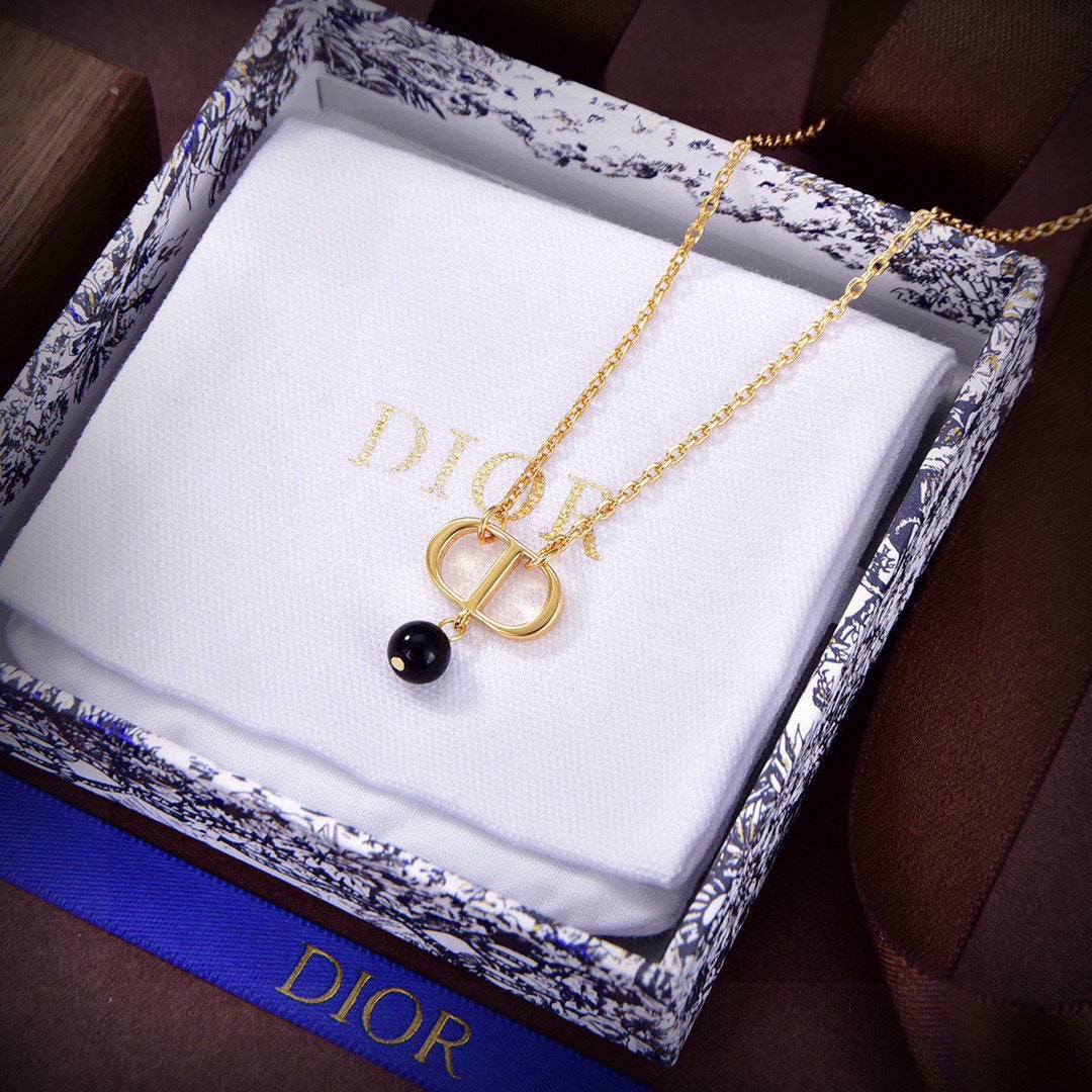 CD 26S CD LOGO BLACK BEAD DROP NECKLACE IN GOLD TONE METAL 631856