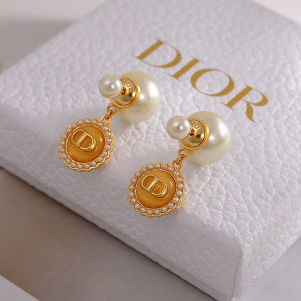 CD 26S DOUBLE PEARL MEDALLION LOGO DROP EARRINGS IN GOLD METAL