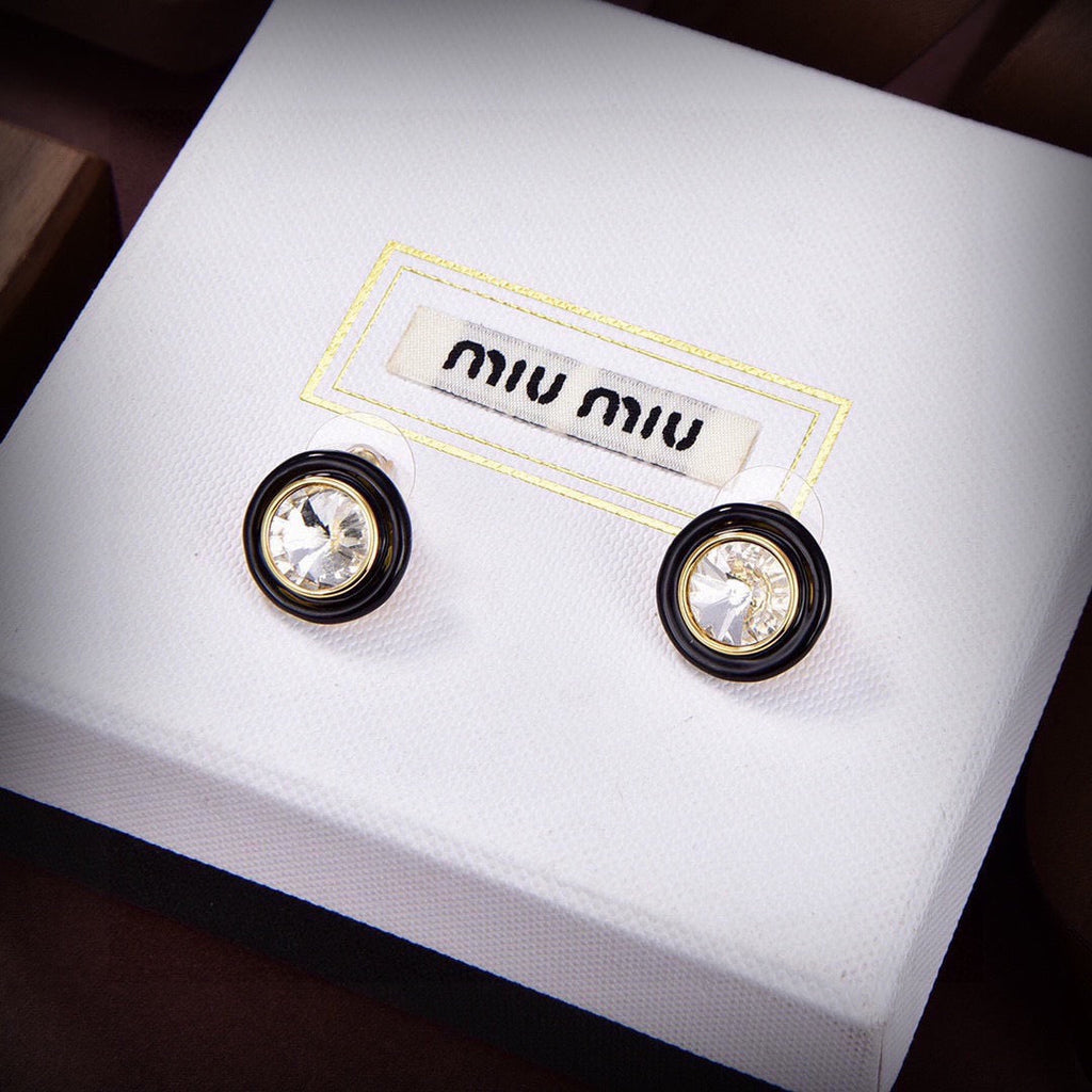 MIUMIU 26S ROUND CRYSTAL STUD EARRINGS IN BLACK RESIN AND GOLD TONE METAL 633262