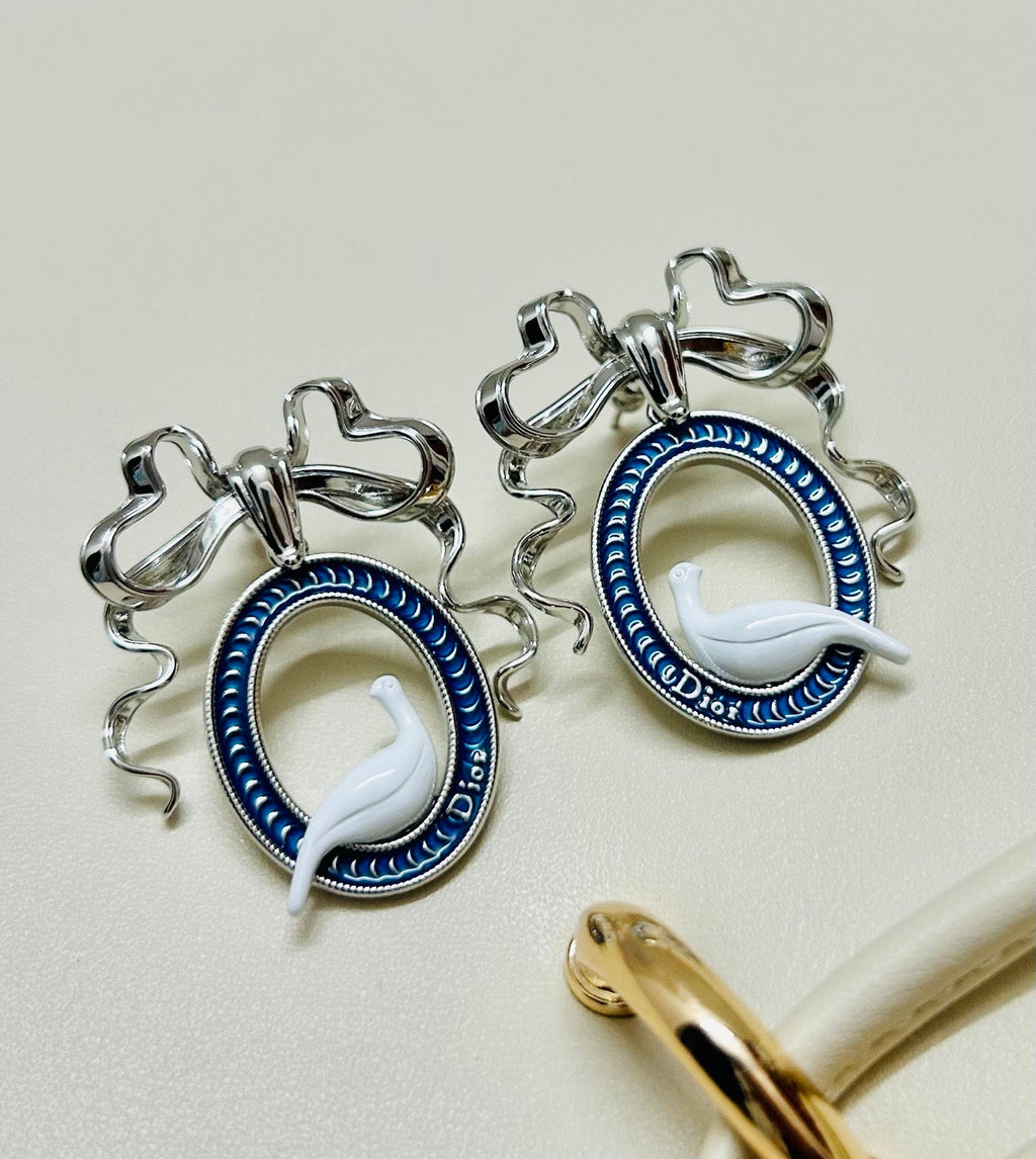 CD 26S TOILE DE JOUY BIRD BOW DROP EARRINGS IN SILVER TONE METAL 644371