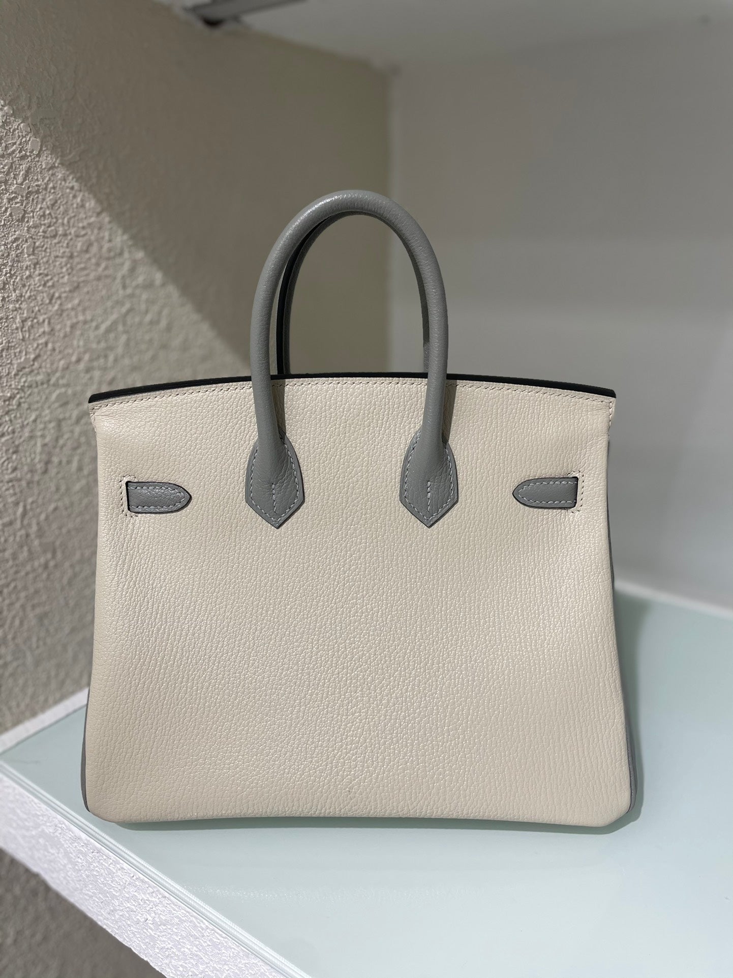 HM 25S BIRKIN 25 CM IN BEIGE GRAY LAMBSKIN WITH GOLD HARDWARE