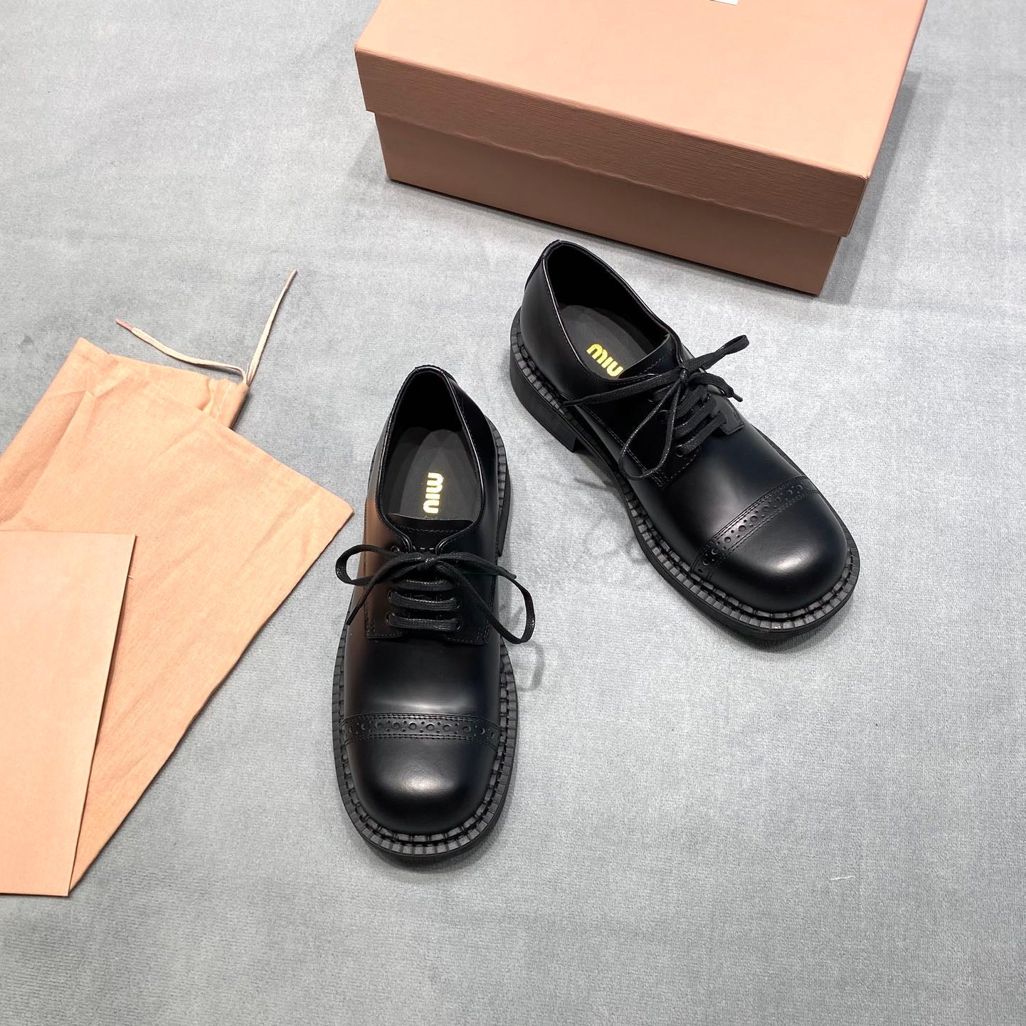 MIUMIU 26S LACE-UP LOAFERS IN BLACK SHINY CALFSKIN